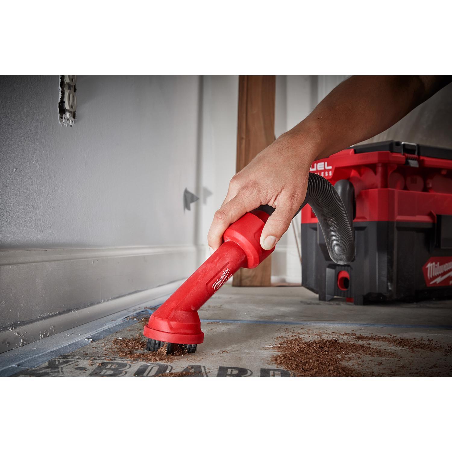 Milwaukee AIR-TIP 1-1/4 in. - 2-1/2 in. Shop Cross Wet/Dry Vac Brush 1 pc