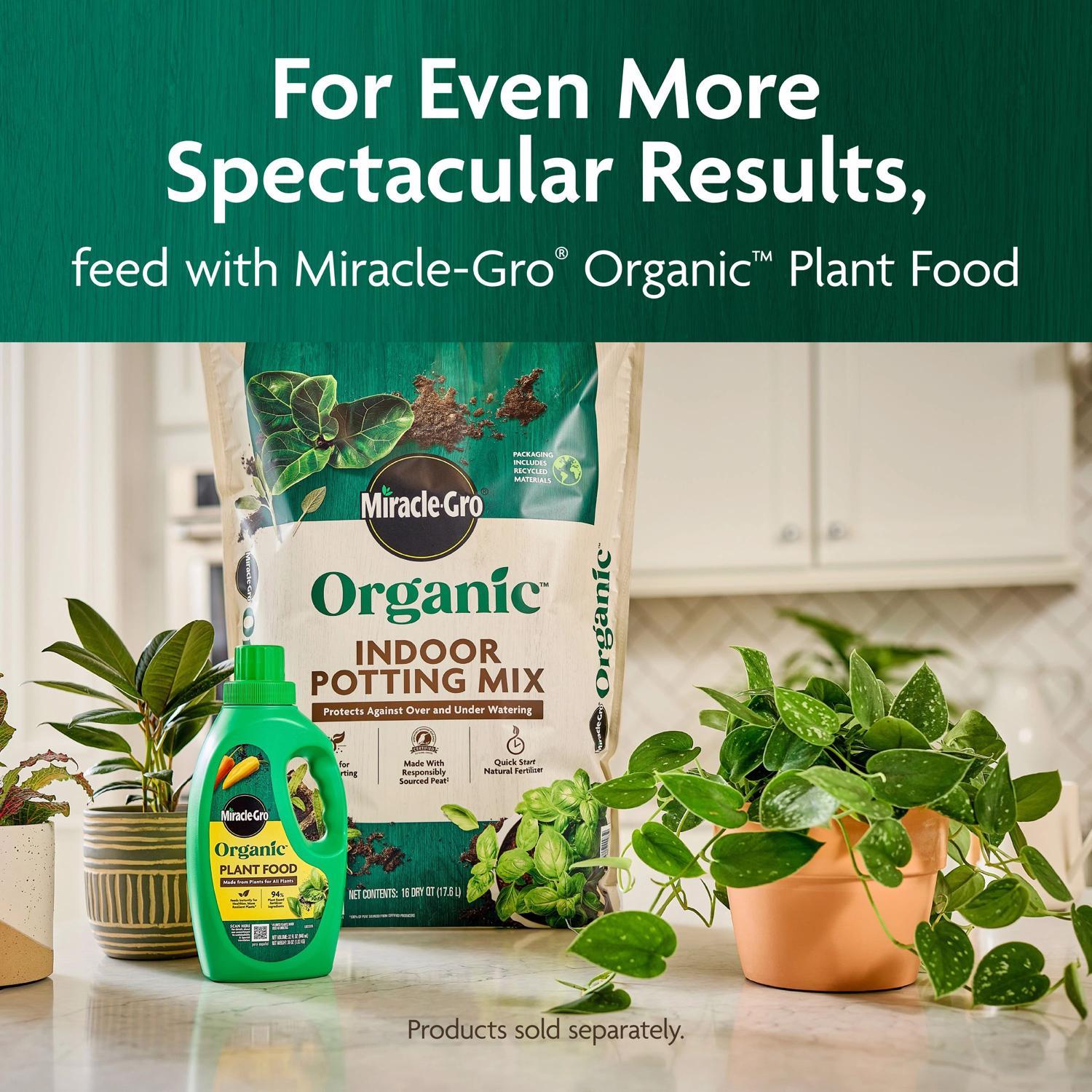 Miracle-Gro Organic Indoor Plant Potting Mix 16 qt
