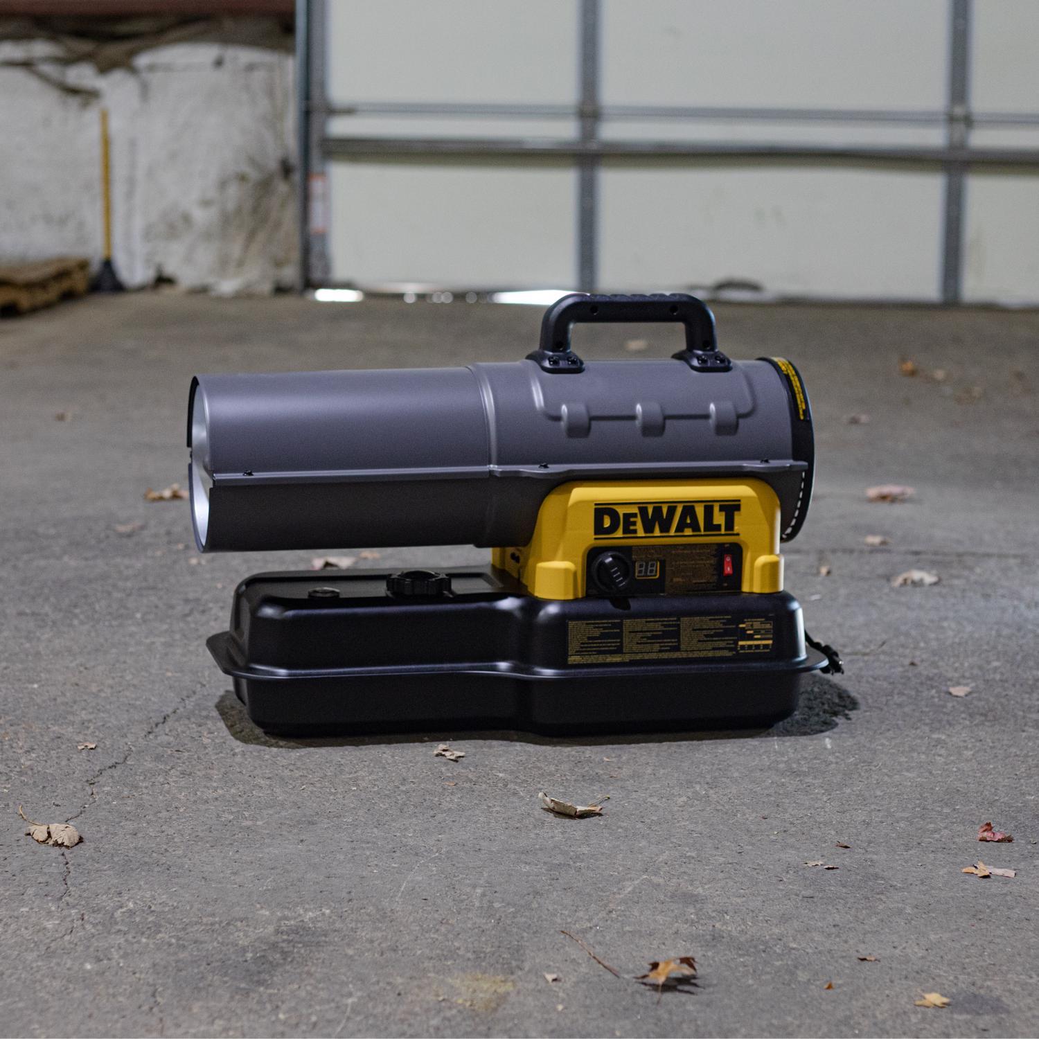 DeWalt 80000 Btu/h 1750 sq ft Forced Air Kerosene Portable Heater