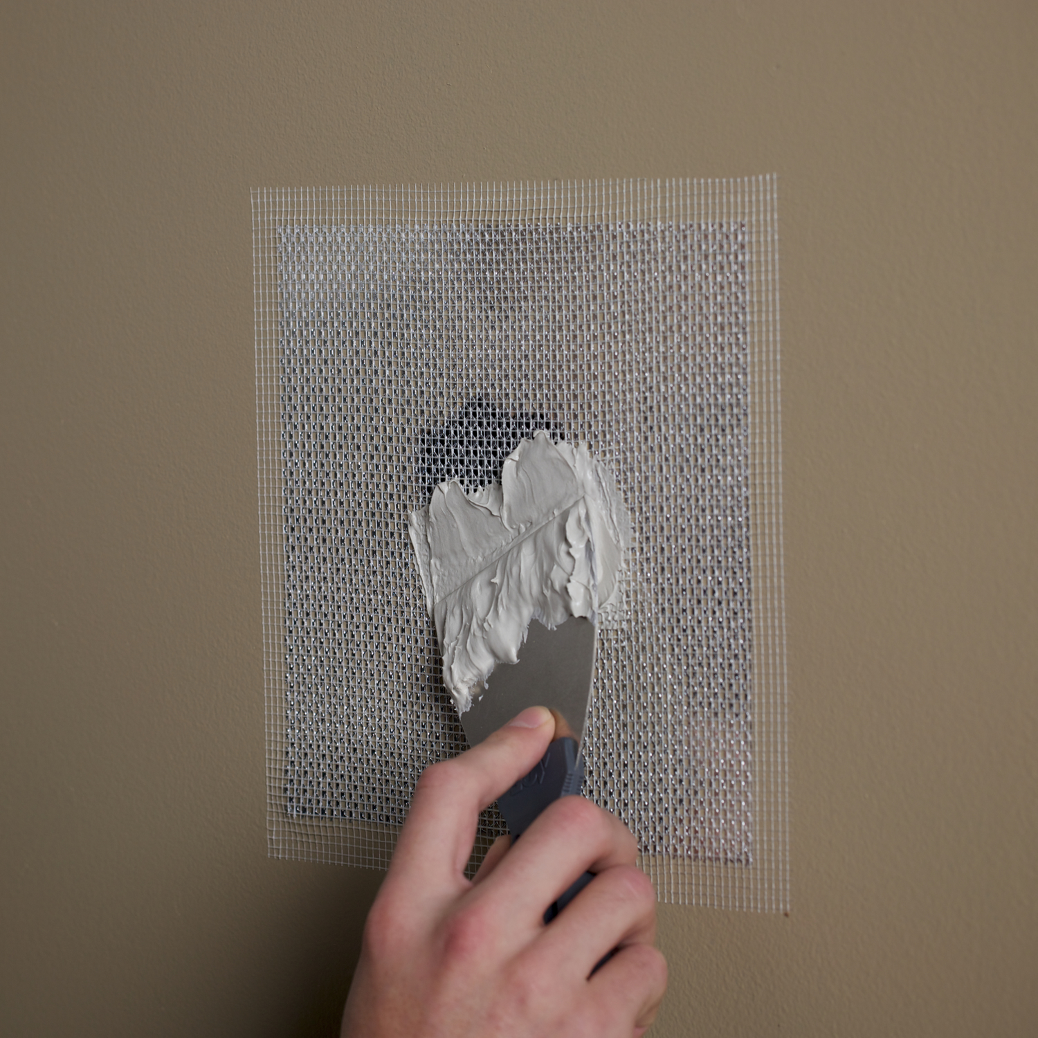 Ace 4in. L x 4in. W Reinforced Aluminum White Self Adhesive Wall Repair Patch