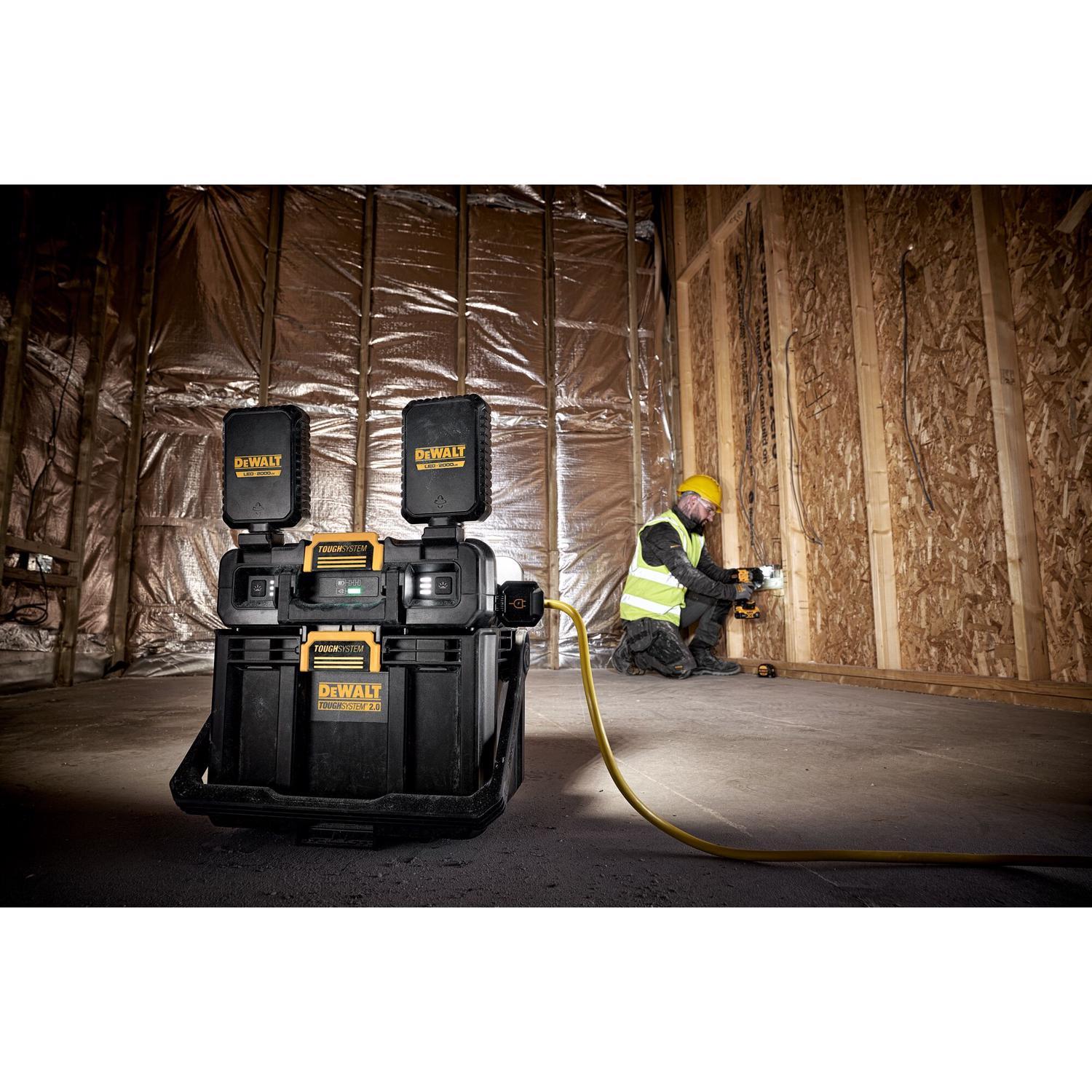 DeWalt ToughSystem 2.0 4000 lm LED Dual Power Handheld Work Light