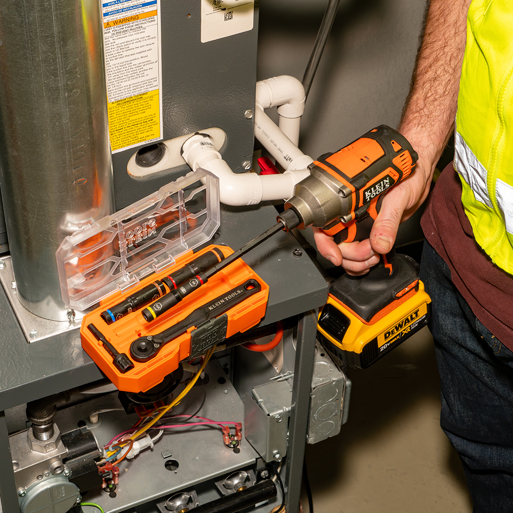 Klein KNECT Essential Deep-Well Heavy-Duty Flip Socket Set, SAE 7-Piece