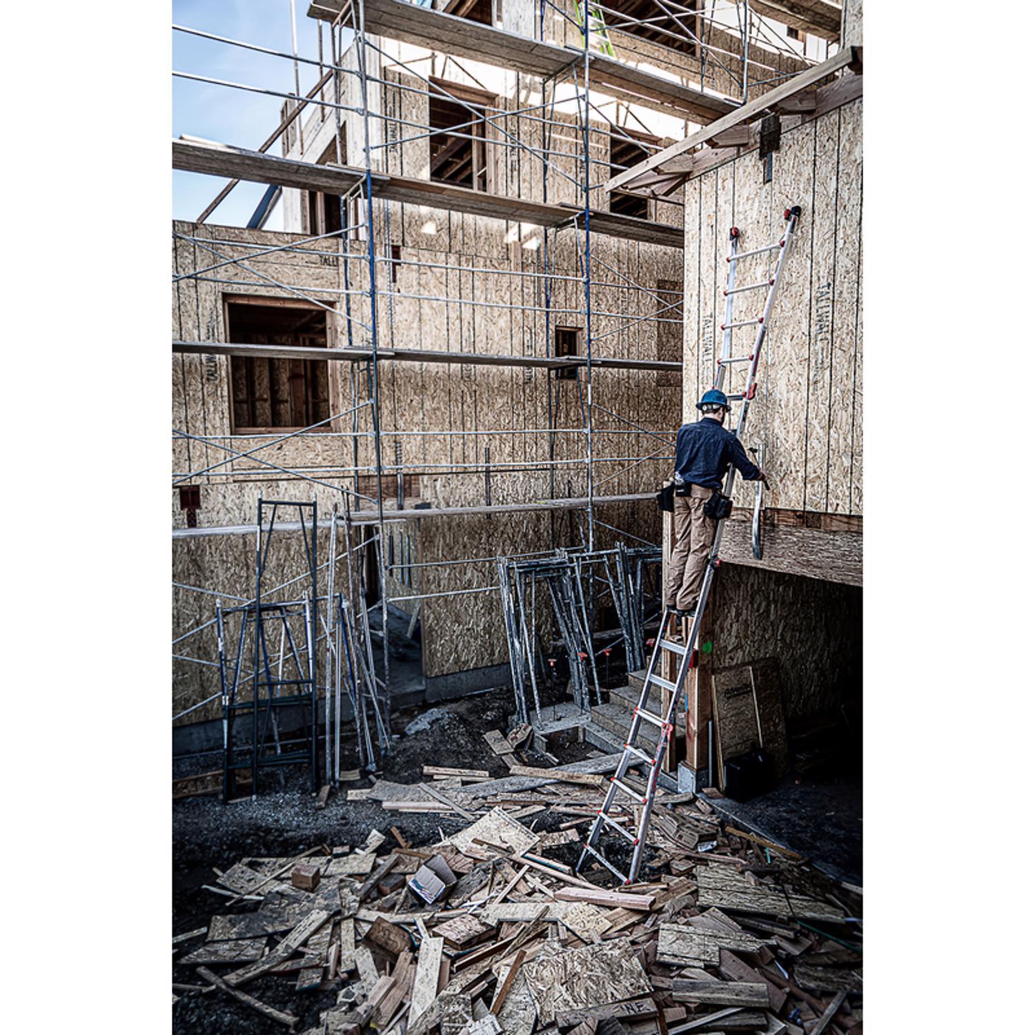 Little Giant Velocity 22 ft. H Aluminum Telescoping Multi-Position Ladder Type IA 300 lb. capacity