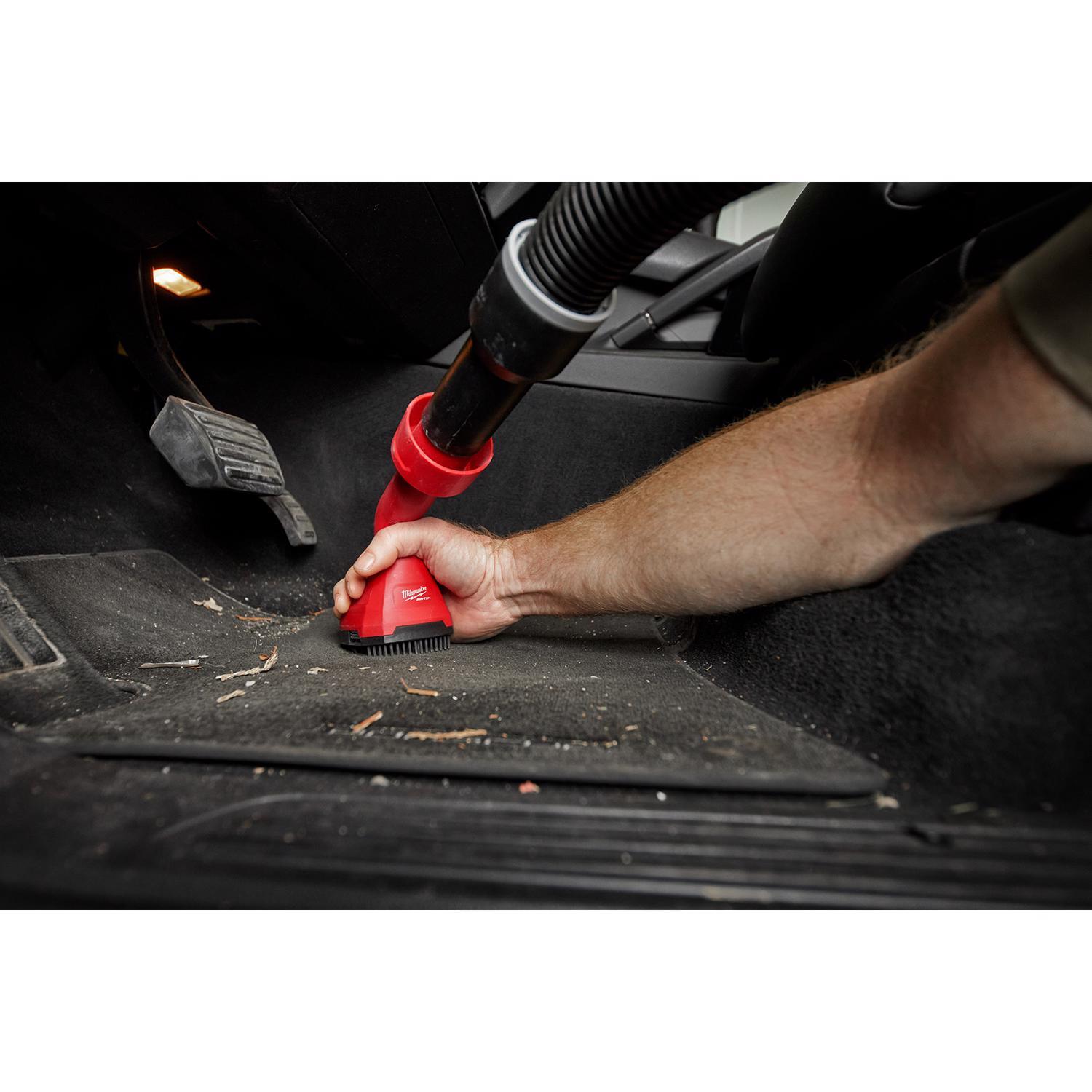 Milwaukee AIR-TIP 1-1/4 in. - 2-1/2 in. Shop Swiveling Palm Brush Wet/Dry Vac Brush Kit 5 pc