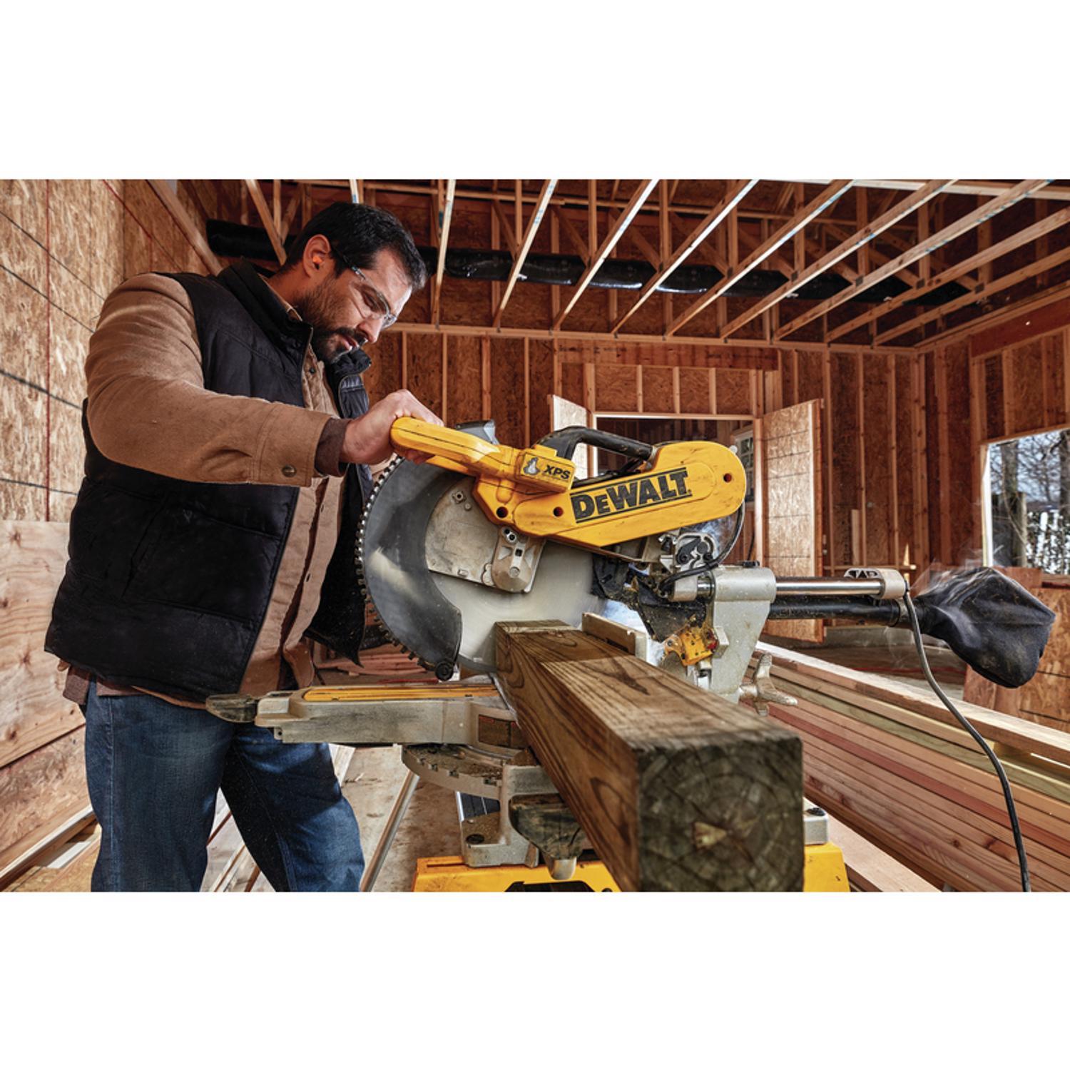 DeWalt 15 amps 12 in. Corded Dual-Bevel Sliding Compound Miter Saw