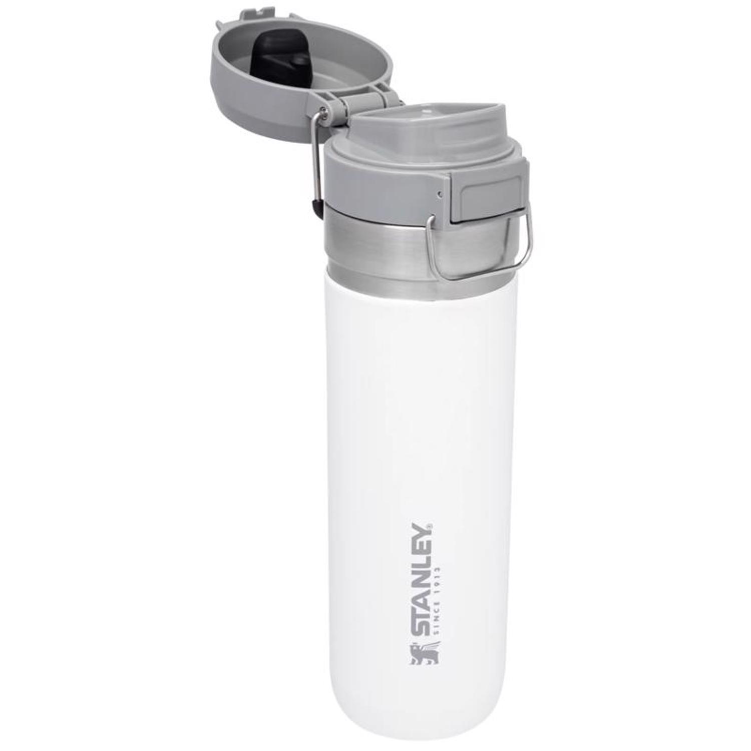 Stanley The Quick Flip 24 oz Polar BPA Free Double Wall Insulation Vacuum Insulated Bottle