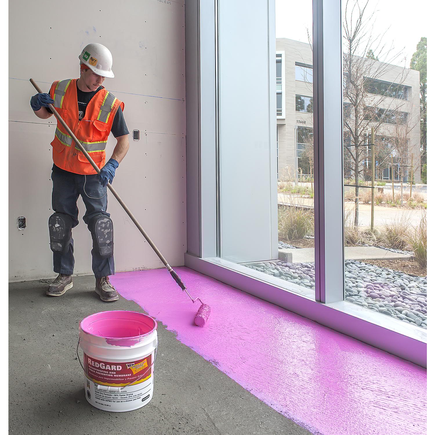 Custom Building Products RedGard Ready to Use Pink Waterproofing and Crack Prevention 1 gal