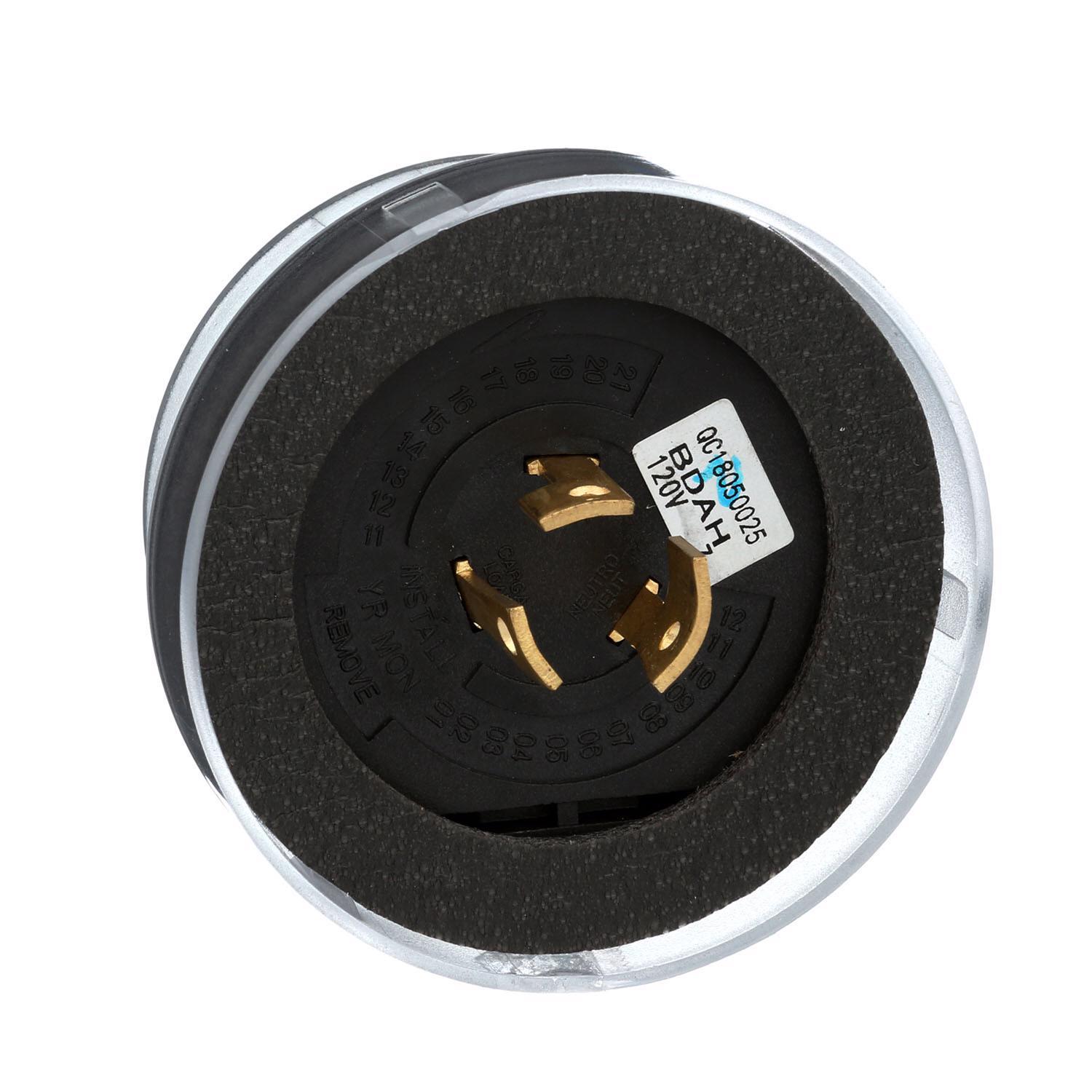 Amertac Black Photoelectric Twist Lock Light Control 1 pk