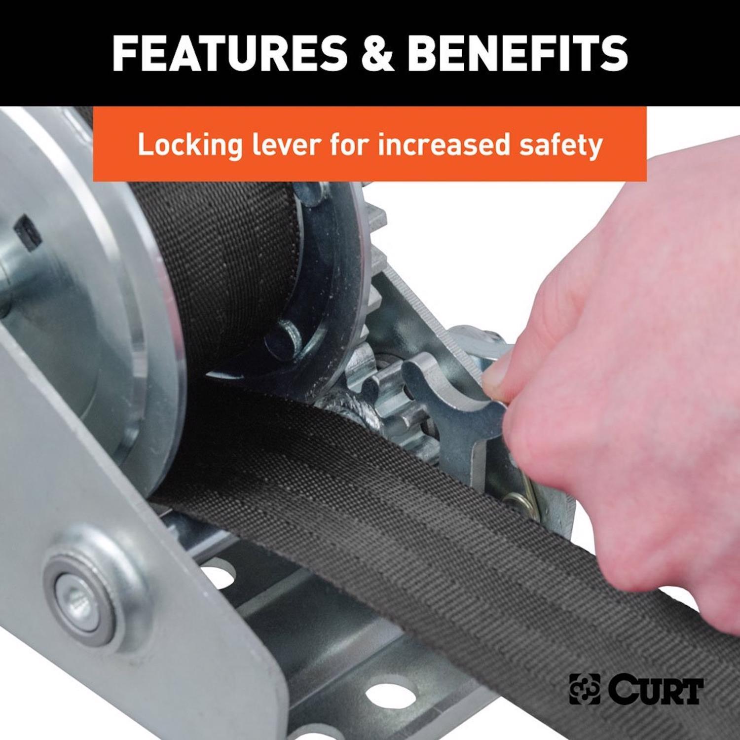 CURT 900 lb Hand Winch