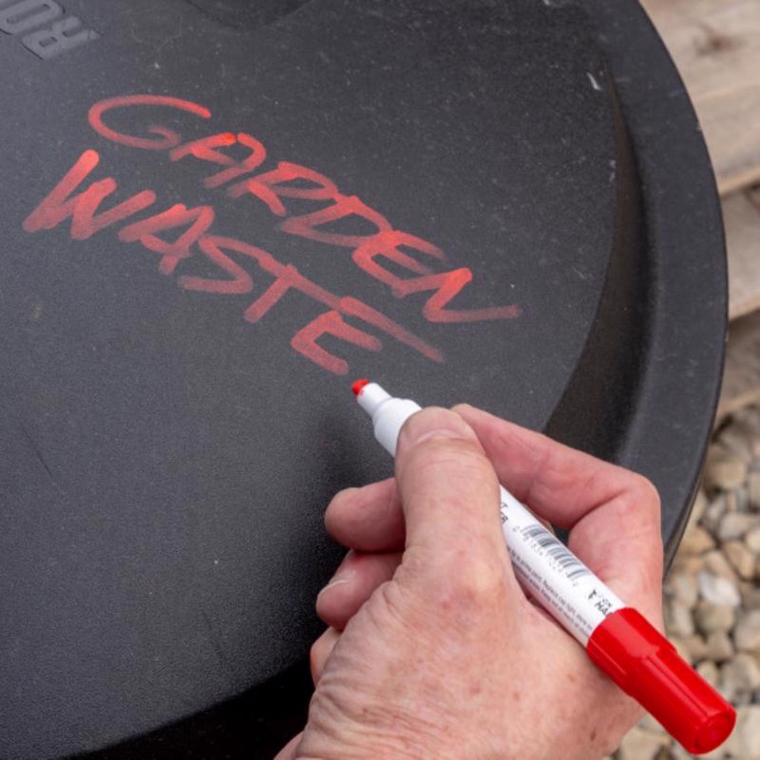 C.H. Hanson Red Valve Tip Paint Marker 1 pk