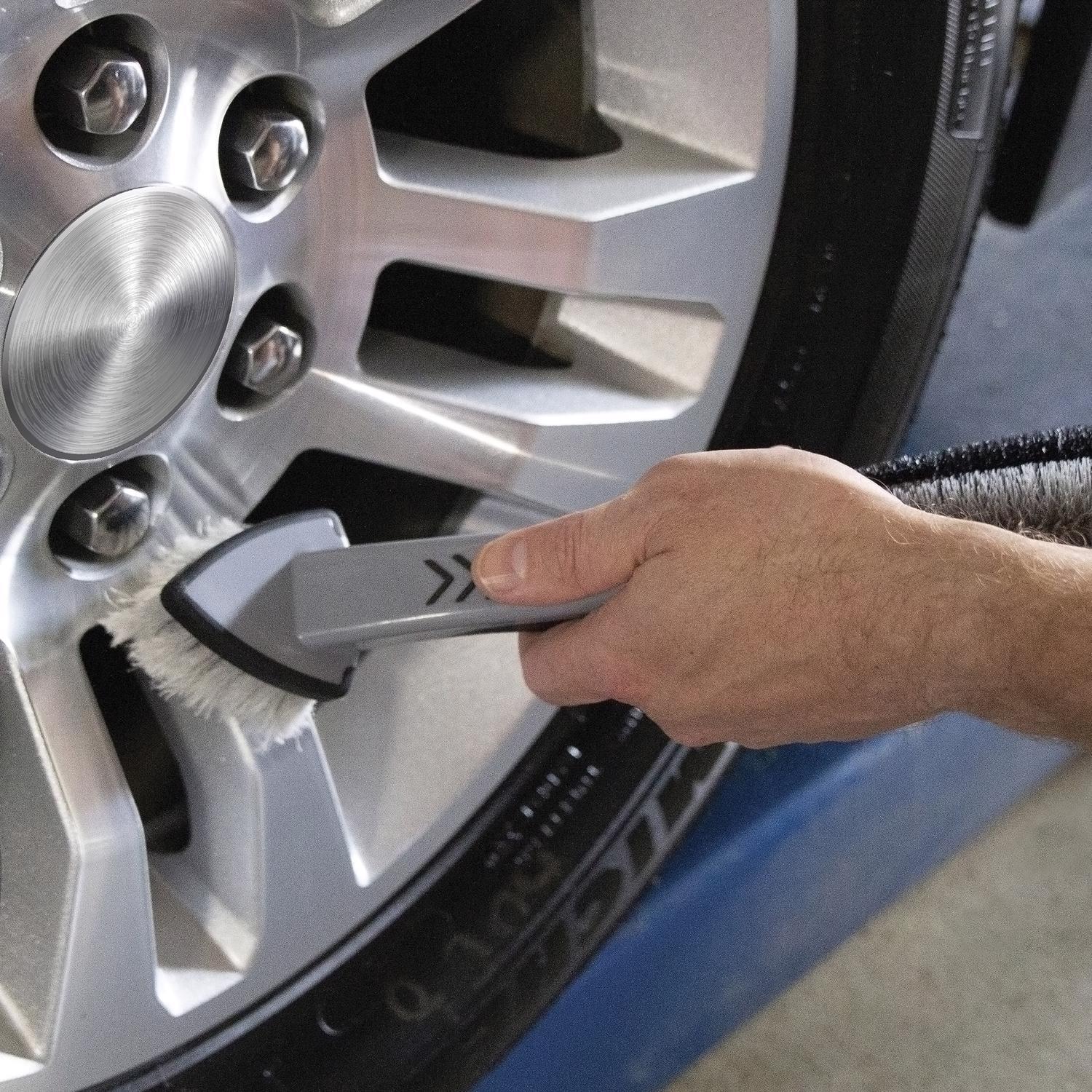 Viking Assorted Auto Wheel Detail Brush 1 pk
