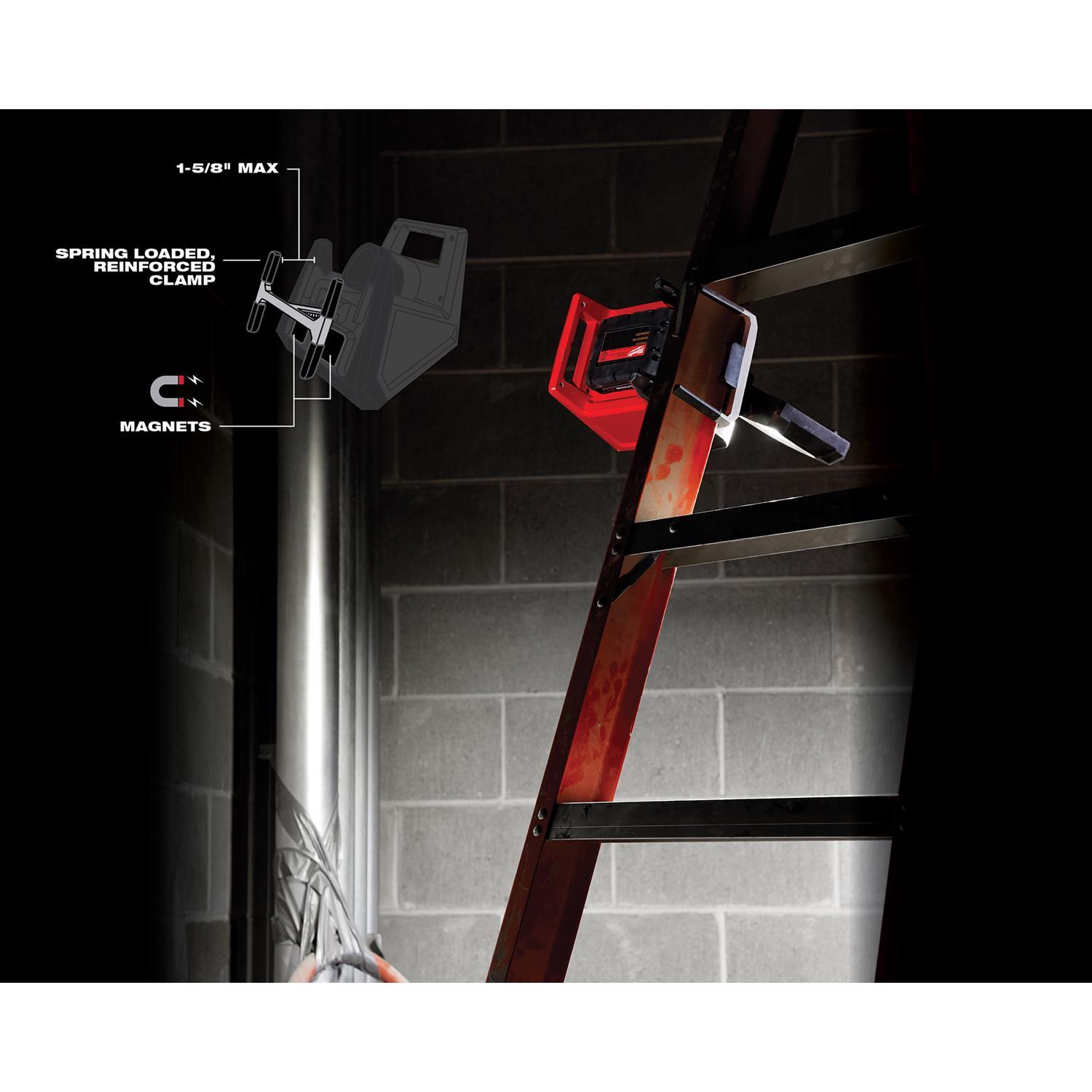 Milwaukee M18 Rover 1500 lm LED Battery Stand (H or Scissor) Flood Light