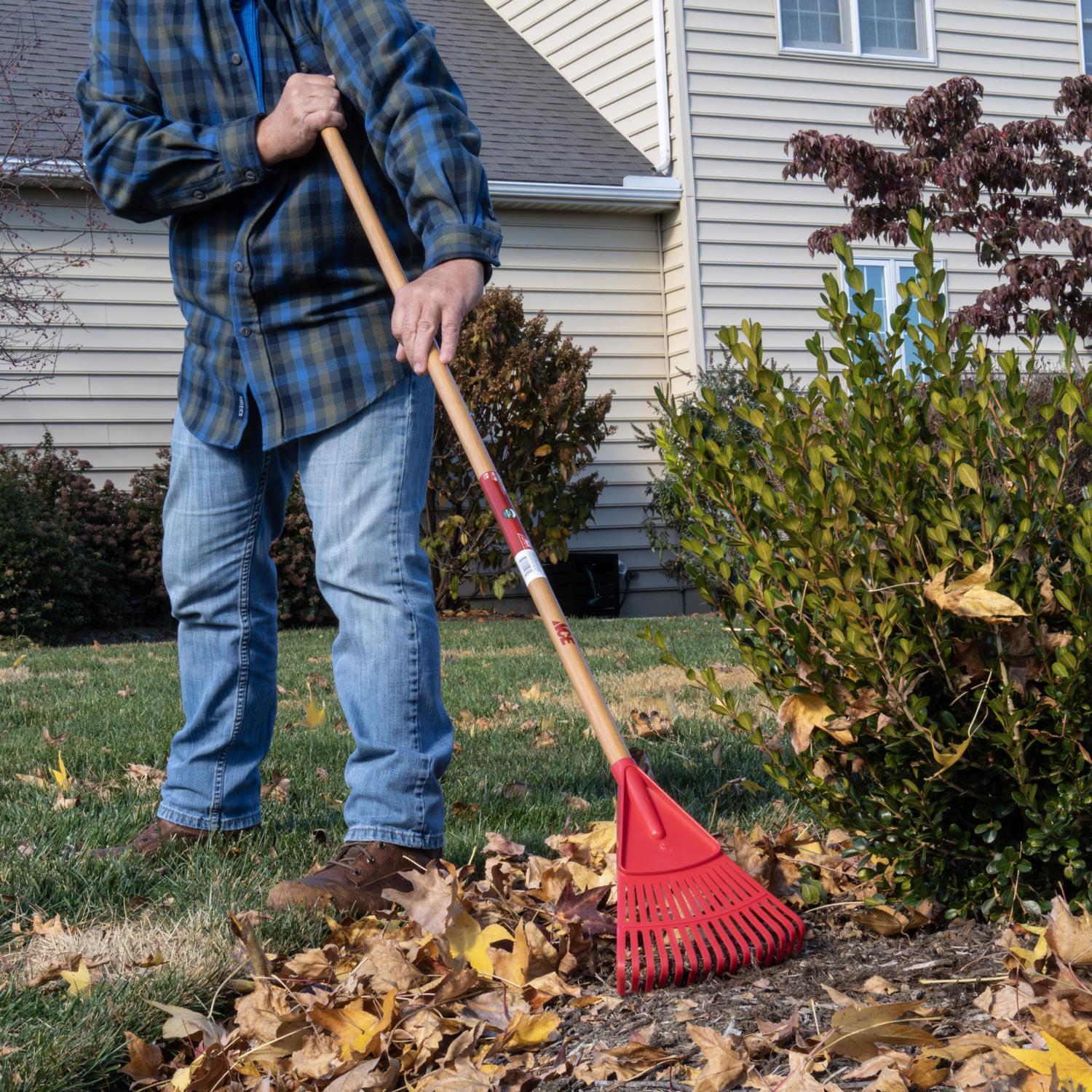 Ace 54.5 in. 14 Tine Poly Rake Wood Handle