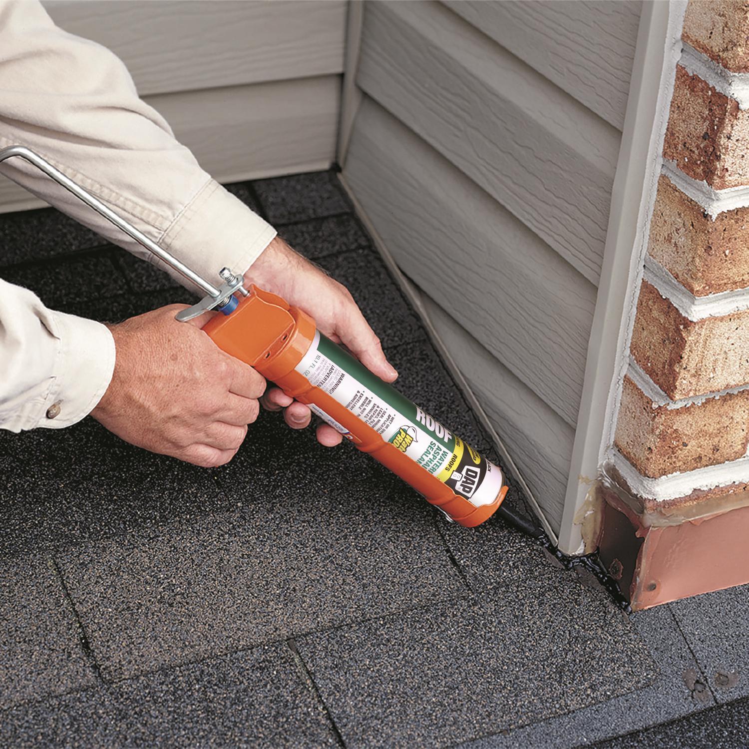 DAP Low Luster Black Asphalt Roof Sealant 10.1 oz