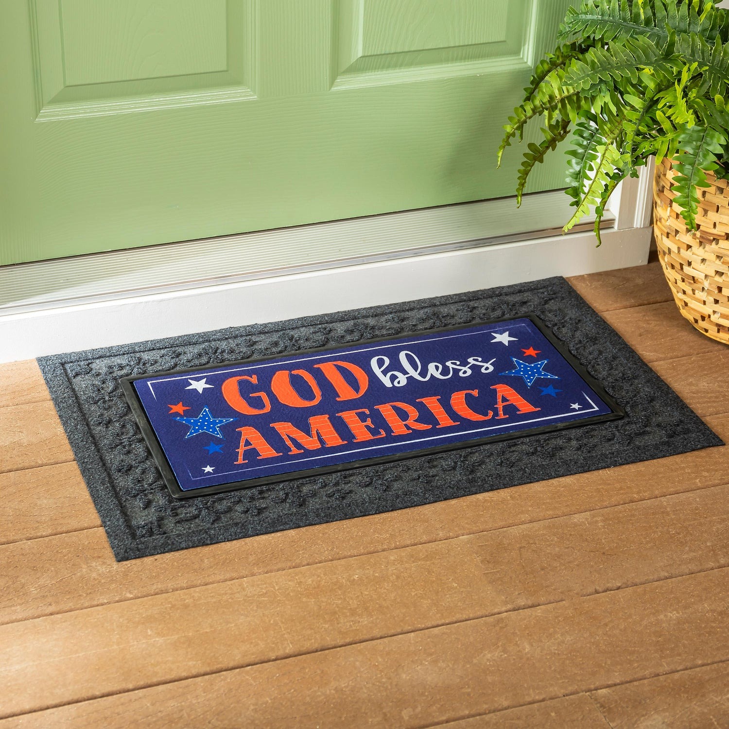 Evergreen Patriotic God Bless America Sassafras Mat