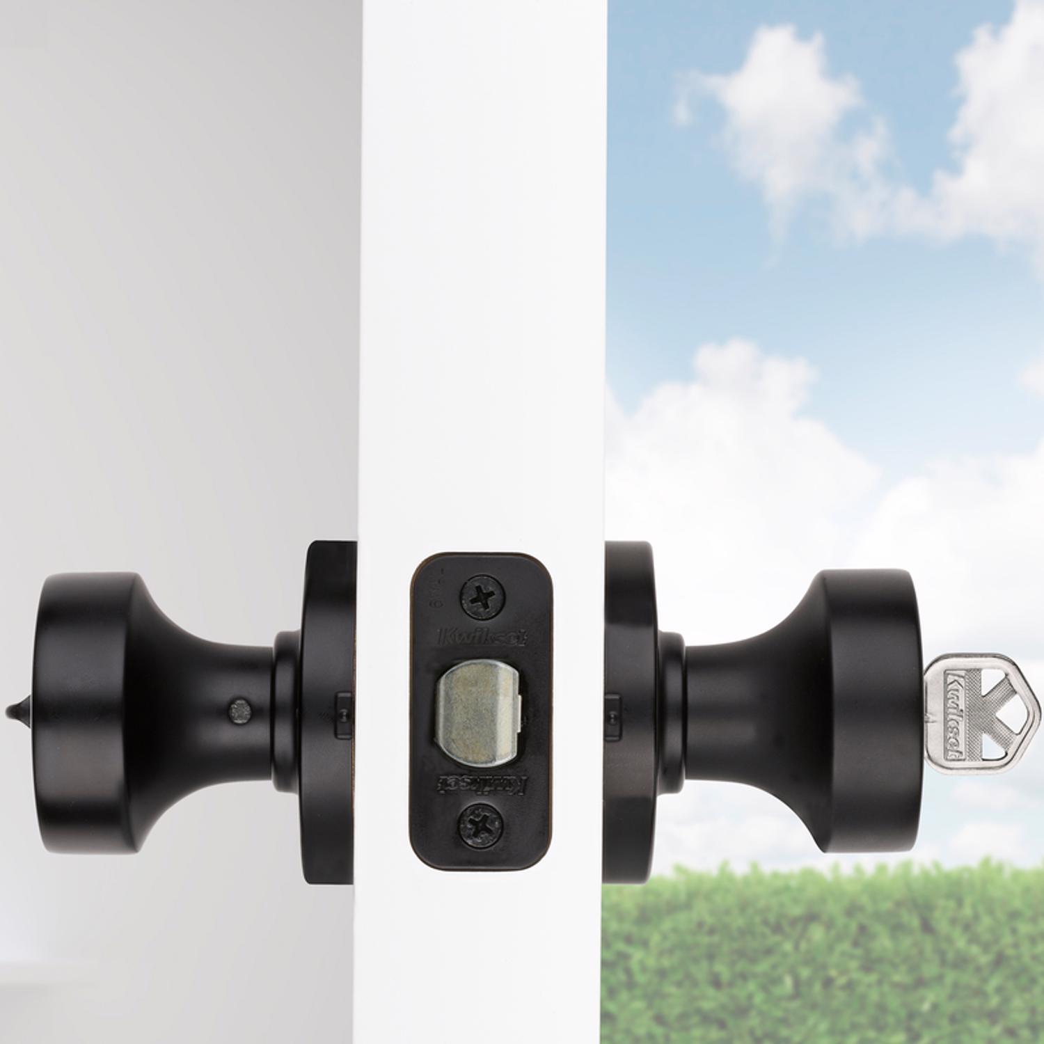 Kwikset Signature Series Pismo Iron Black Entry Door Knob KW1 2-1/4 in.