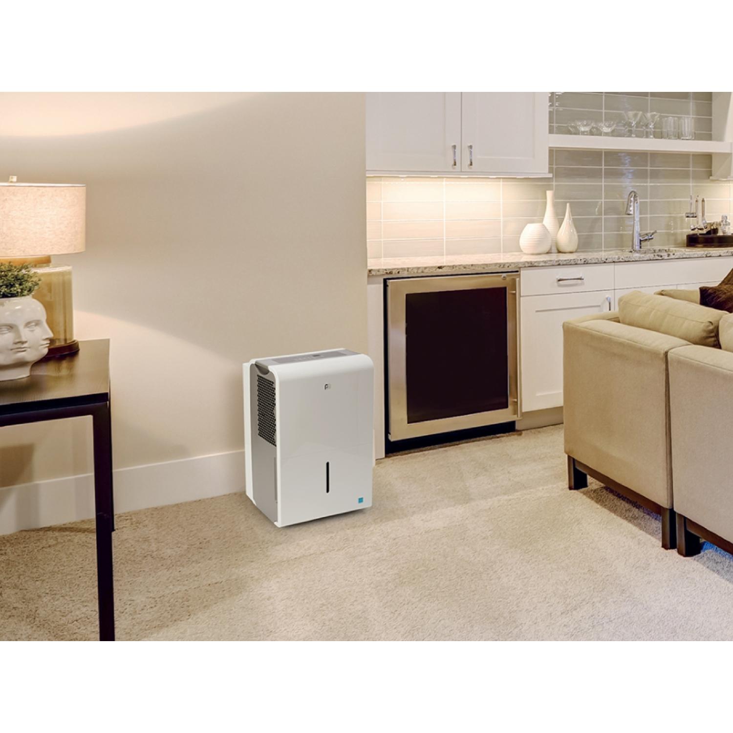 Perfect Aire 3000 sq ft 35 pt Dehumidifier