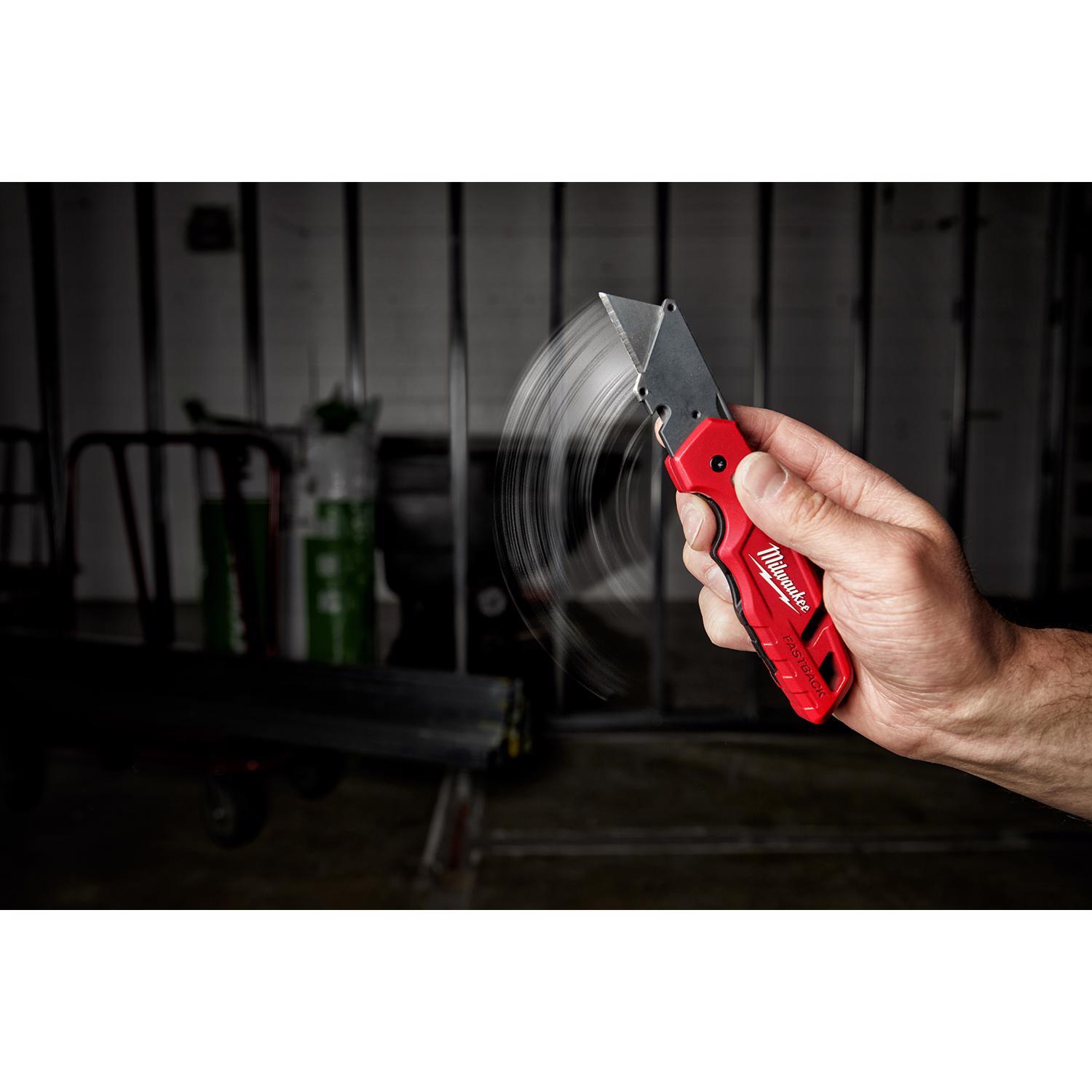 Milwaukee Fastback 6-3/4 in. Press and Flip Folding Utility Knife Red 1 pc