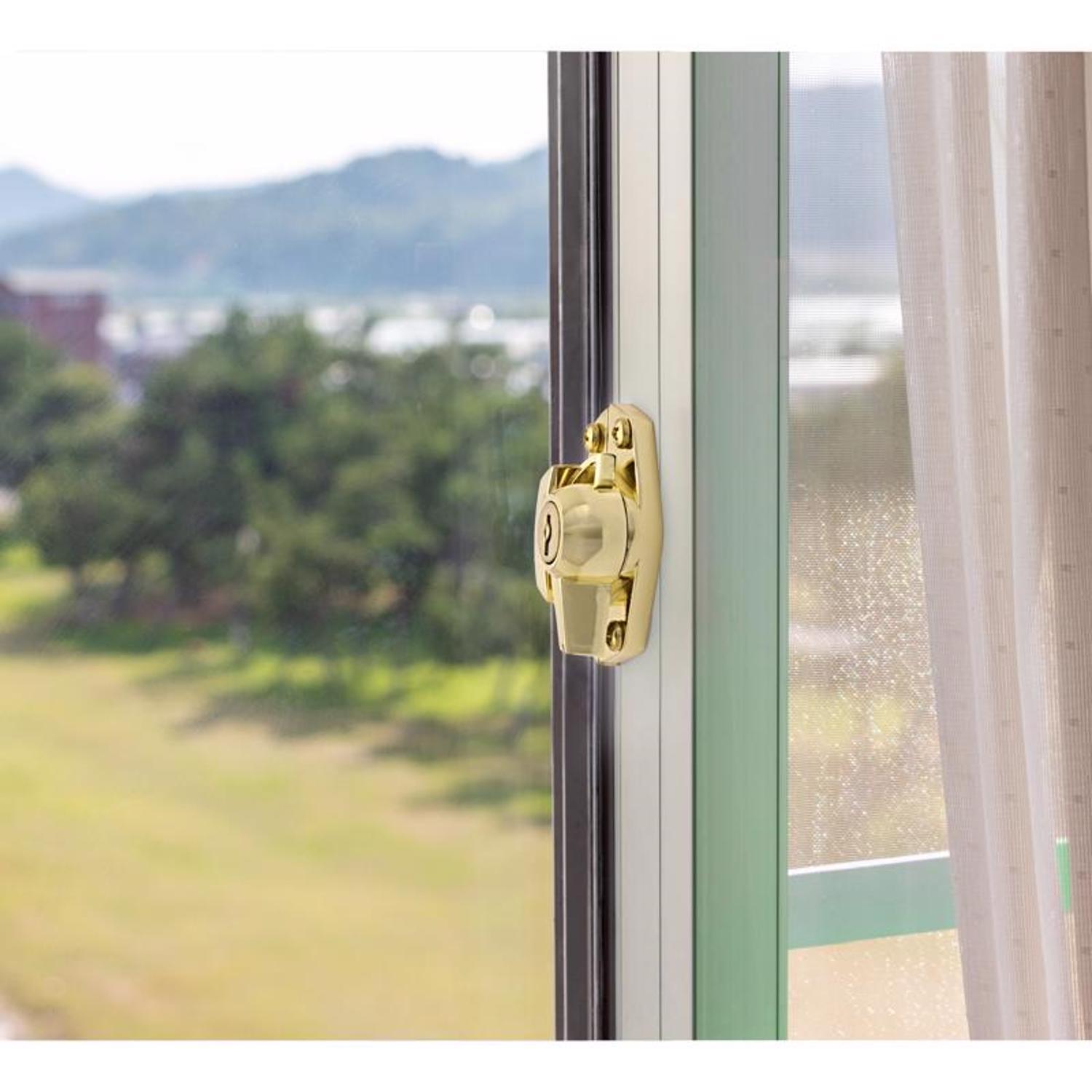 Ace Brass Keyed Sash Lock 1 pk