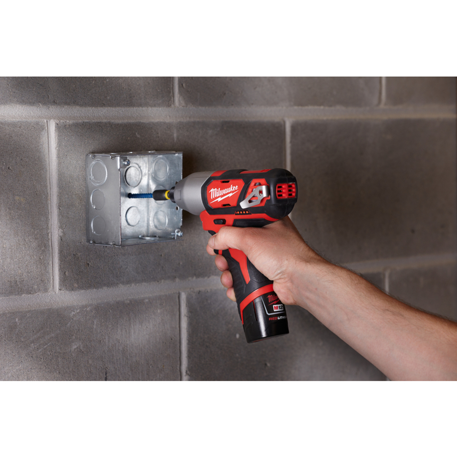Milwaukee M12 12 V Cordless Brushed 2 Tool Drill and Impact Driver Kit