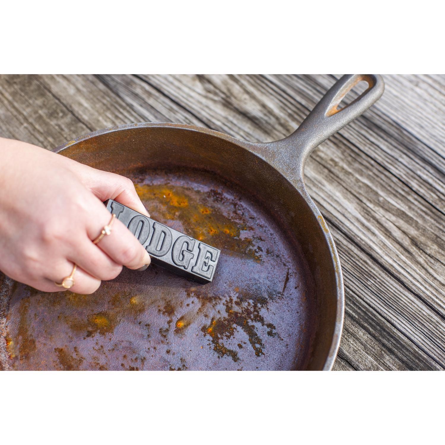 Lodge Rust Eraser 1 in. H X 3.5 in. L X 0.5 in. W 1 pk