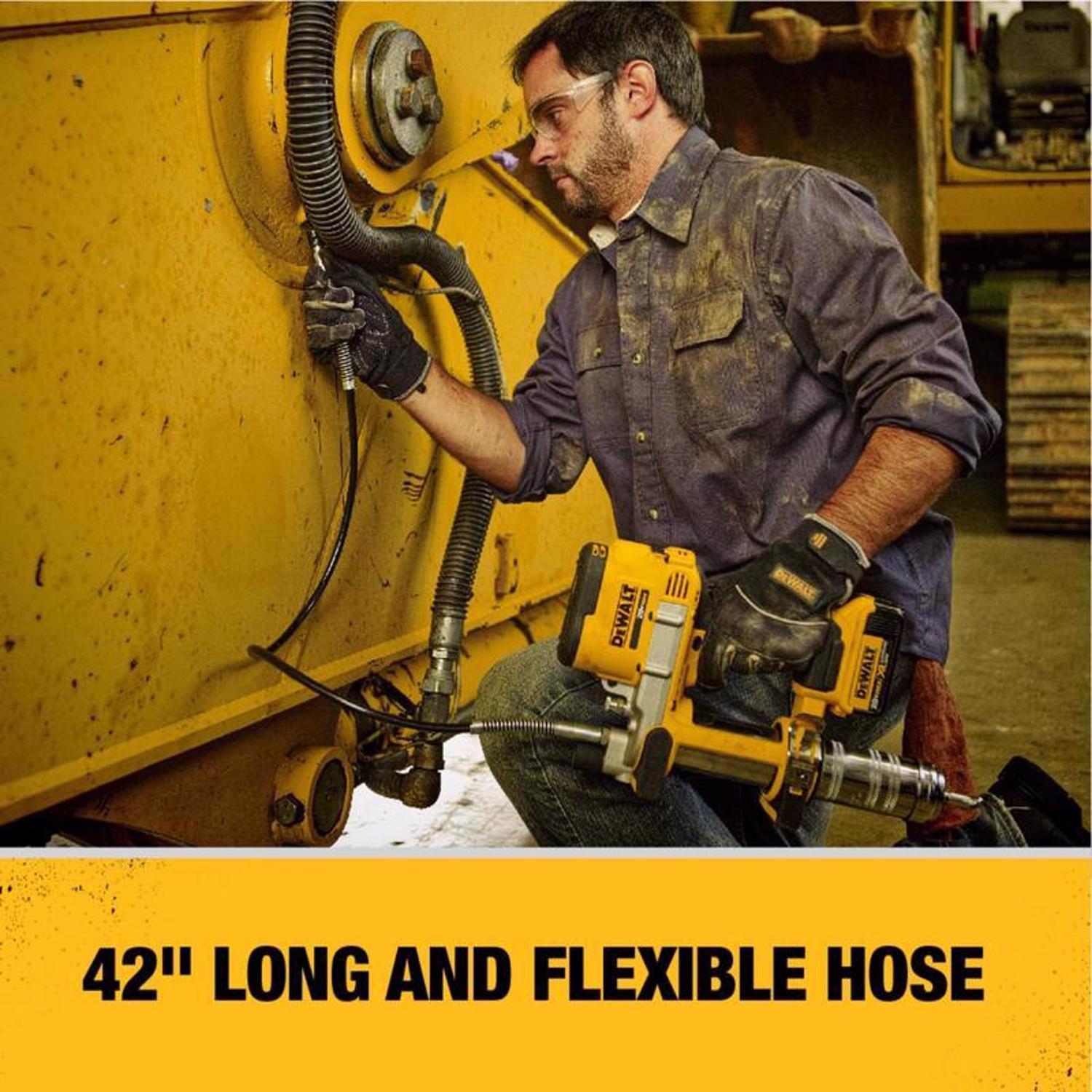 DeWalt 20V MAX Cordless Grease Gun 14.5 oz