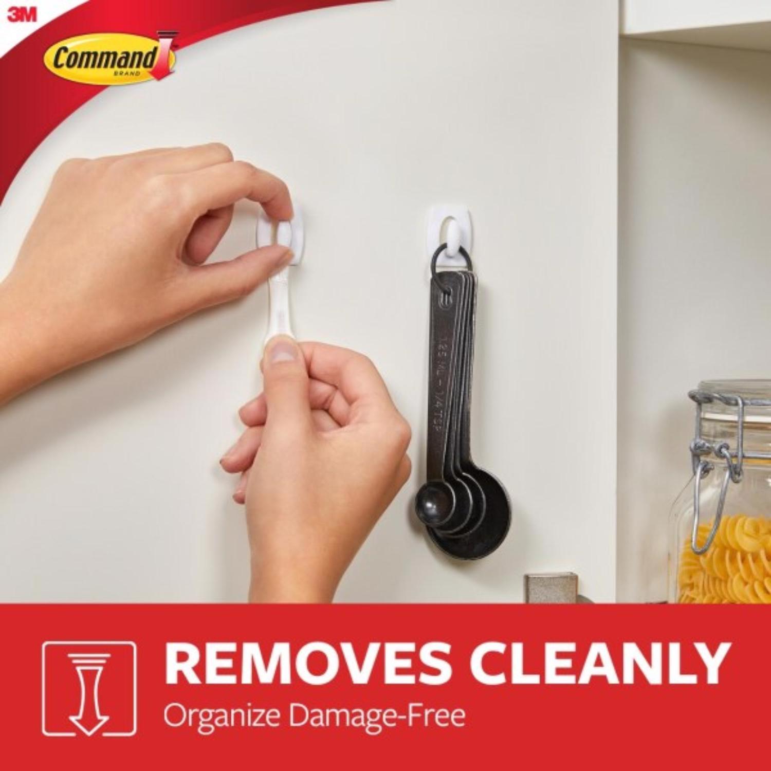 3M Command Mini Plastic Hook 1.375 in. L 18 pk