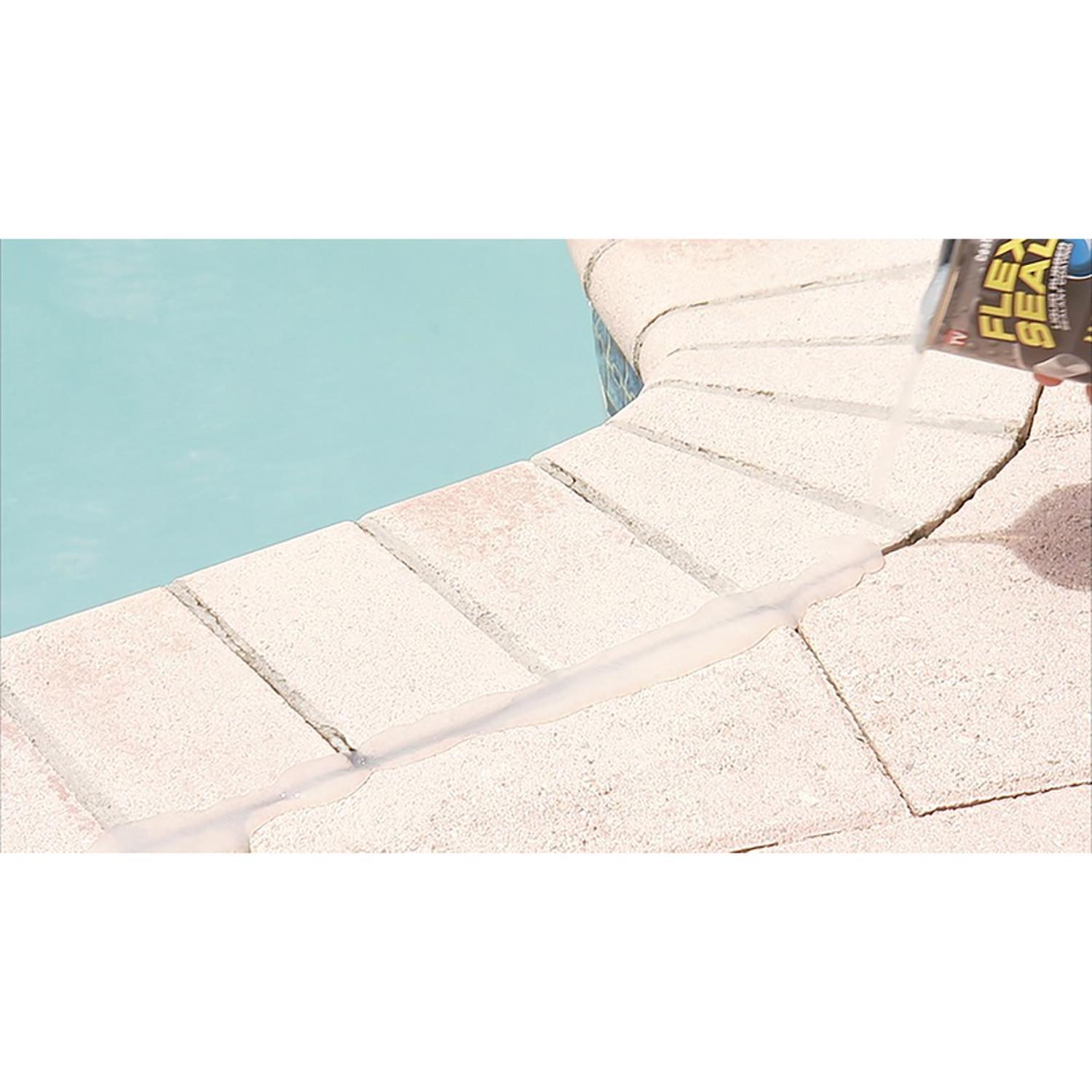 Flex Seal Family of Products Flex Seal Clear Liquid Rubber Sealant Coating 16 oz