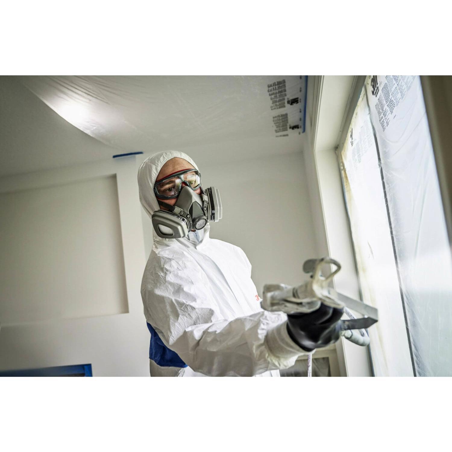 3M P95 Paint Project Half Face Respirator Valved Gray M 1 pc