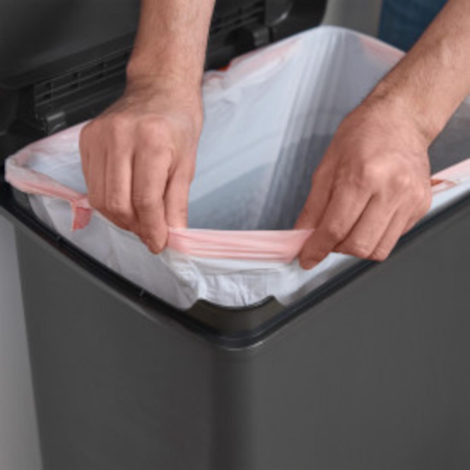 Rubbermaid 13 gal. Charcoal Resin Trash Can