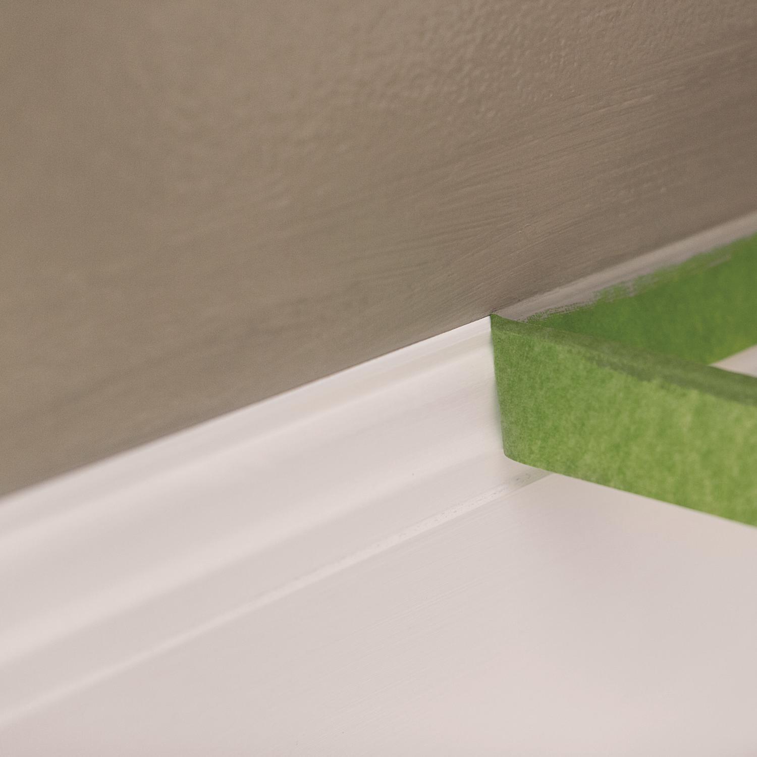 FrogTape 1.41 in. W X 60 yd L Green Medium Strength Painter's Tape 1 pk