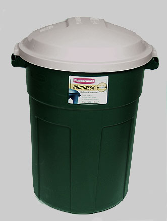 Rubbermaid Roughneck 32 gal. Plastic Garbage Can