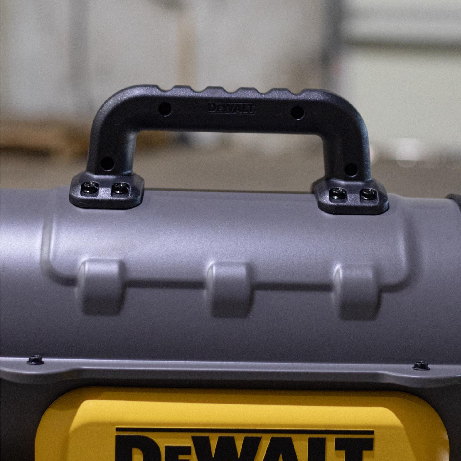 DeWalt 80000 Btu/h 1750 sq ft Forced Air Kerosene Portable Heater