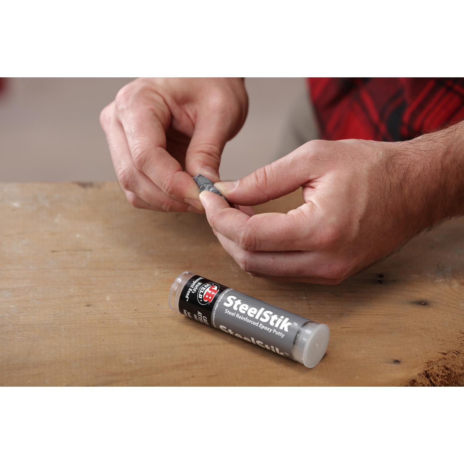 J-B Weld Water Weld Automotive Epoxy Putty 2 oz
