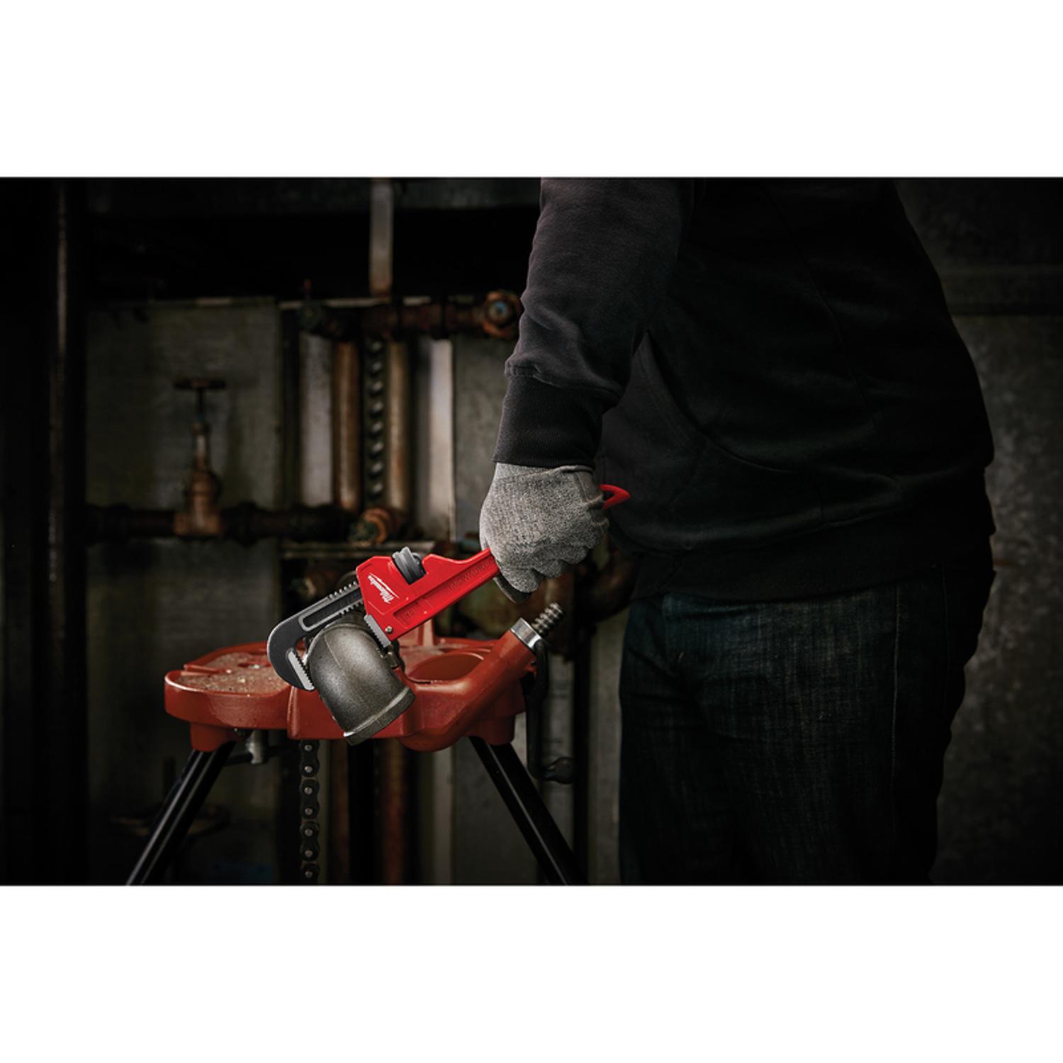 Milwaukee Pipe Wrench 10 in. L Black/Red 1 pk