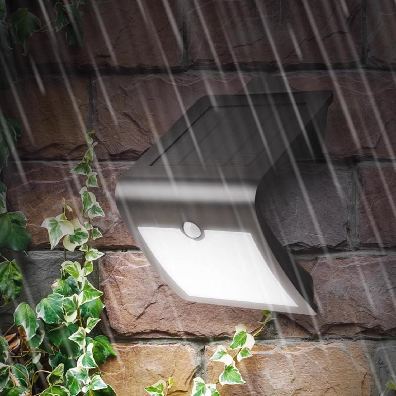 Feit LED Motion-Sensing Solar Powered LED Black Security Floodlight