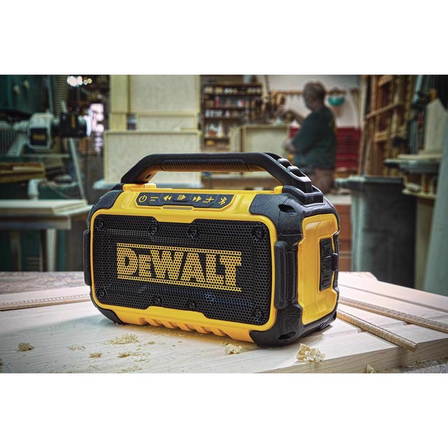 DeWalt 20V MAX DCR010 Lithium-Ion Jobsite Bluetooth Speaker 1 pc