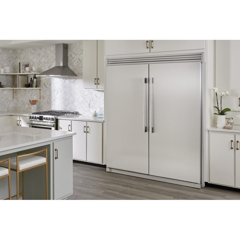 33 In. Refrigerator Column with 19 Cu. Ft. Capacity