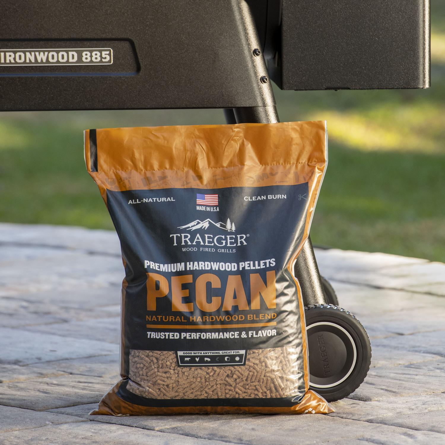Traeger Premium All Natural Pecan Hardwood Pellets 20 lb