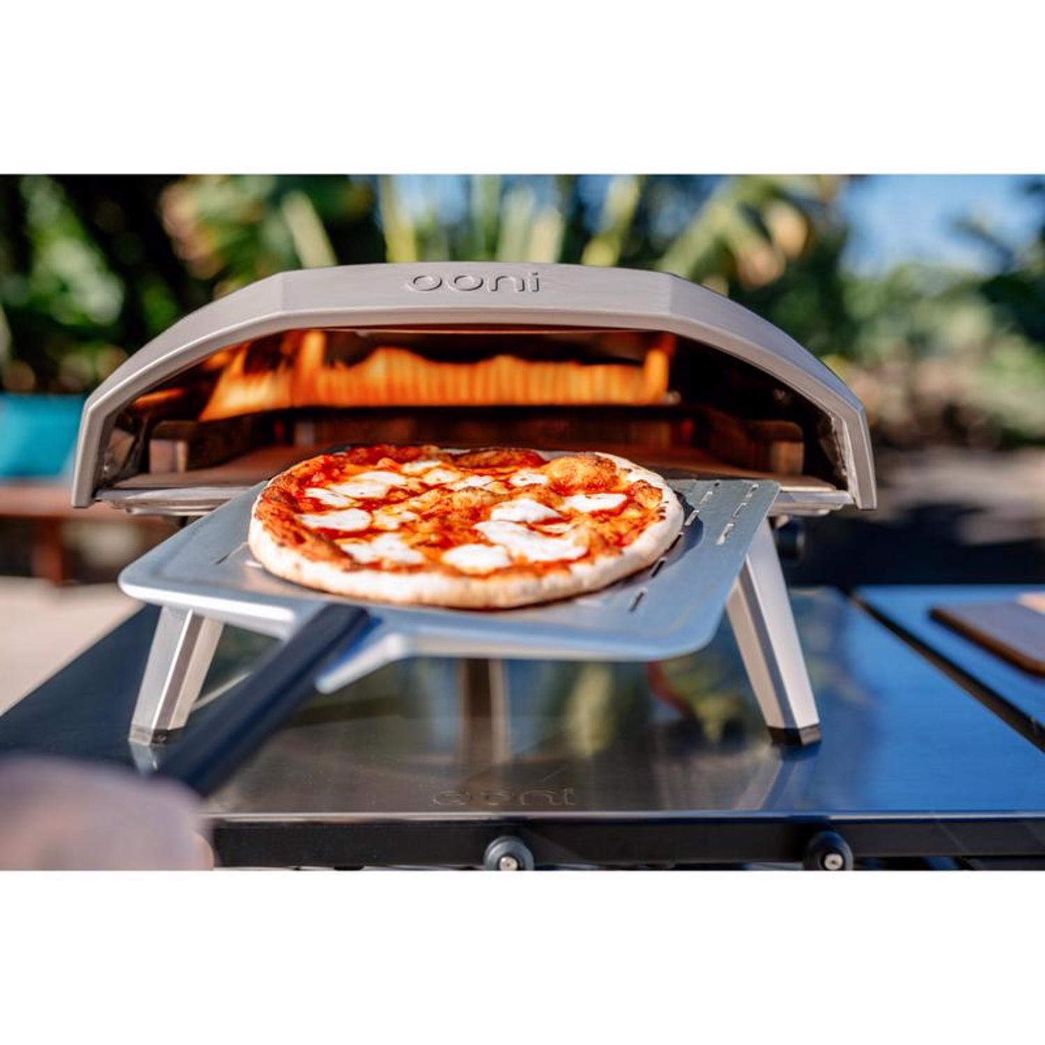 Ooni Koda 16 Propane Gas Outdoor Pizza Oven Black