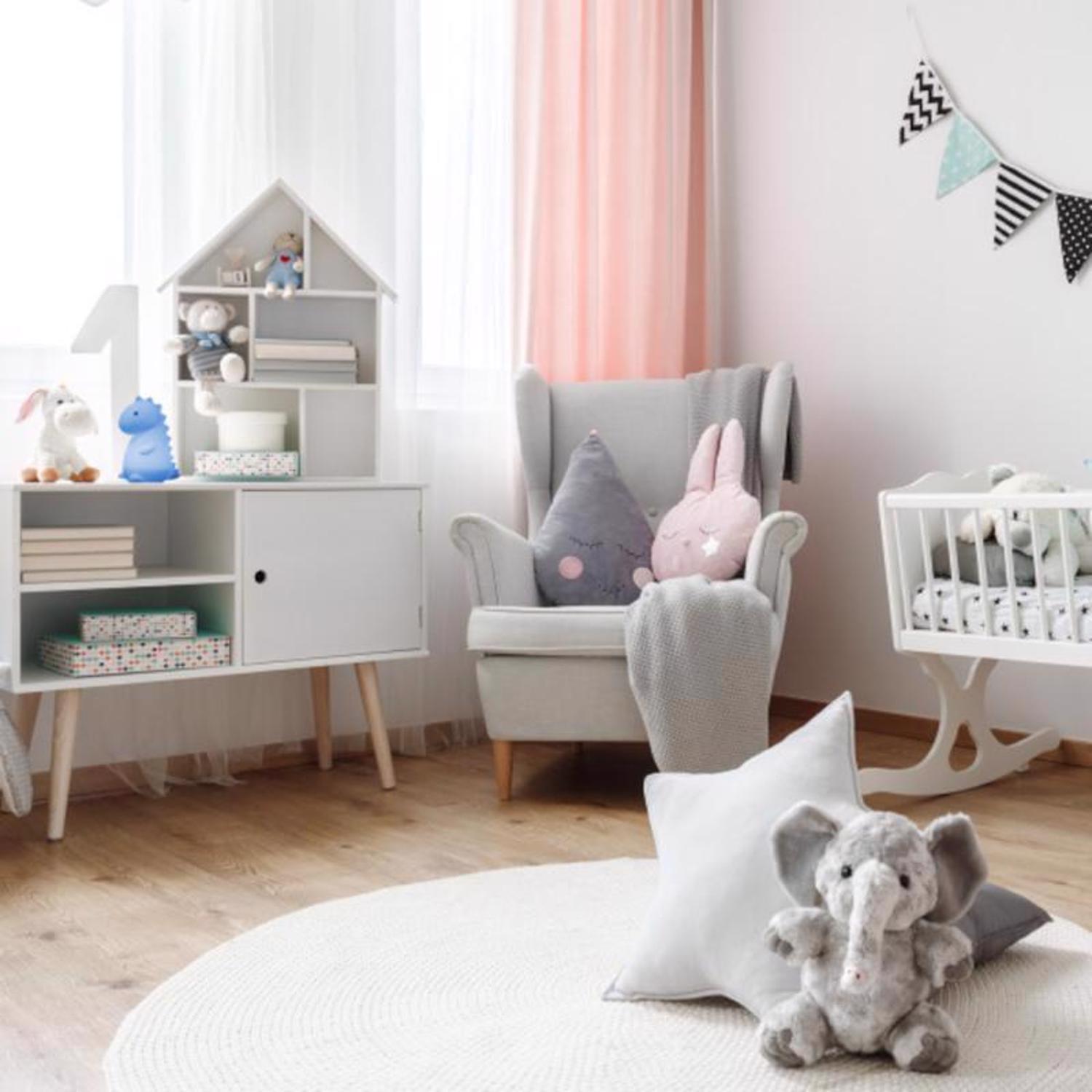 Globe Electric Manual Battery Powered Dinosaur LED Night Light