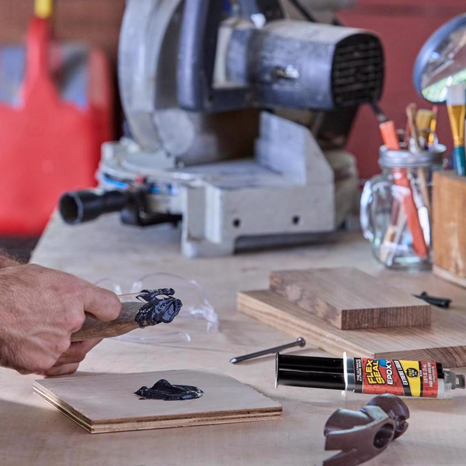 Flex Seal Family of Products Flex Seal Epoxy Extra Strength Epoxy Black Epoxy Syringe 25 ml.