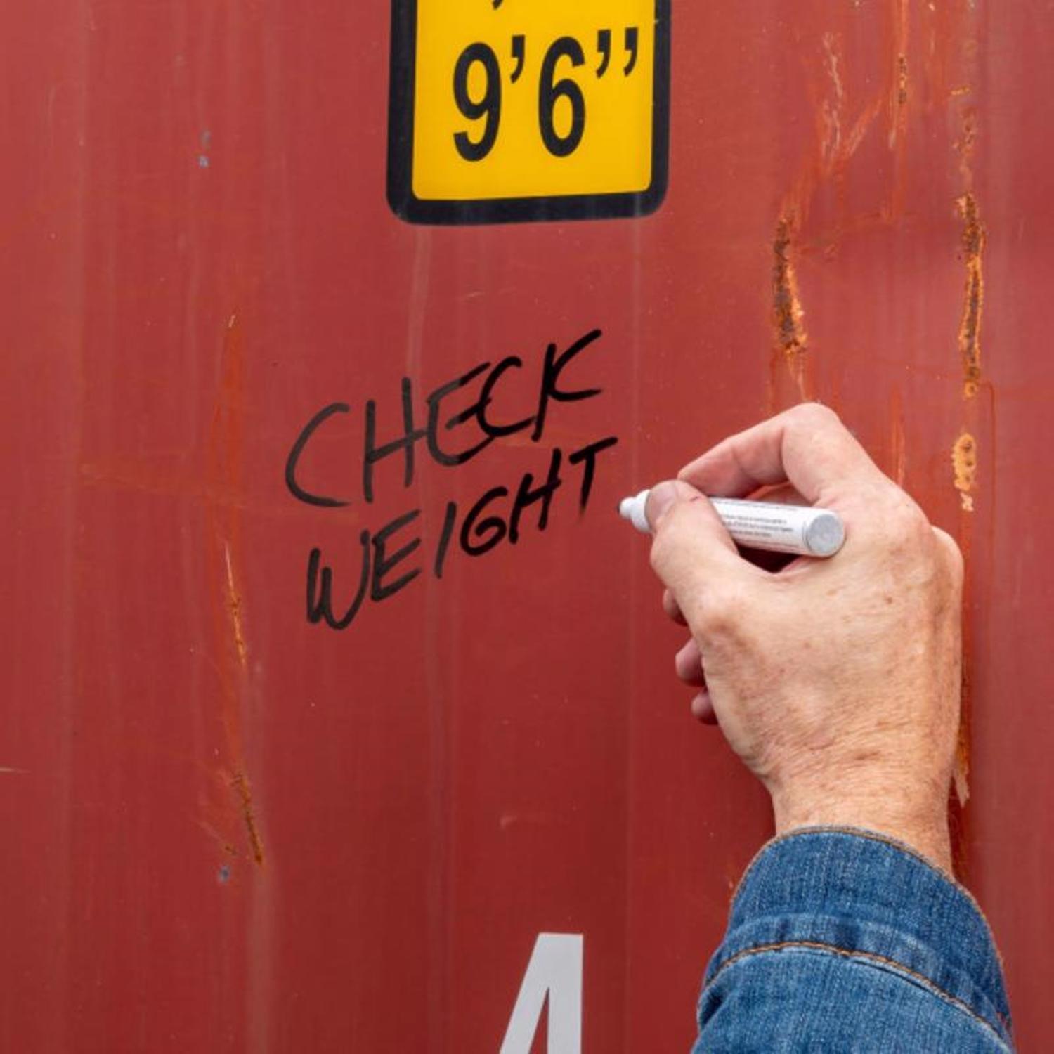 C.H. Hanson Black Valve Tip Paint Marker 1 pk