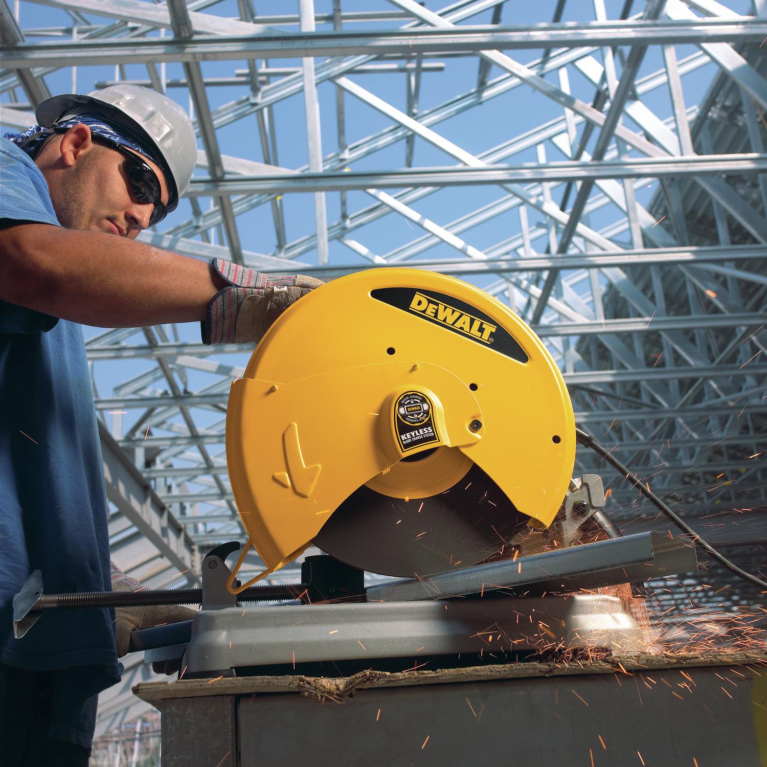 DeWalt 15 amps Corded 14 in. Chop Saw