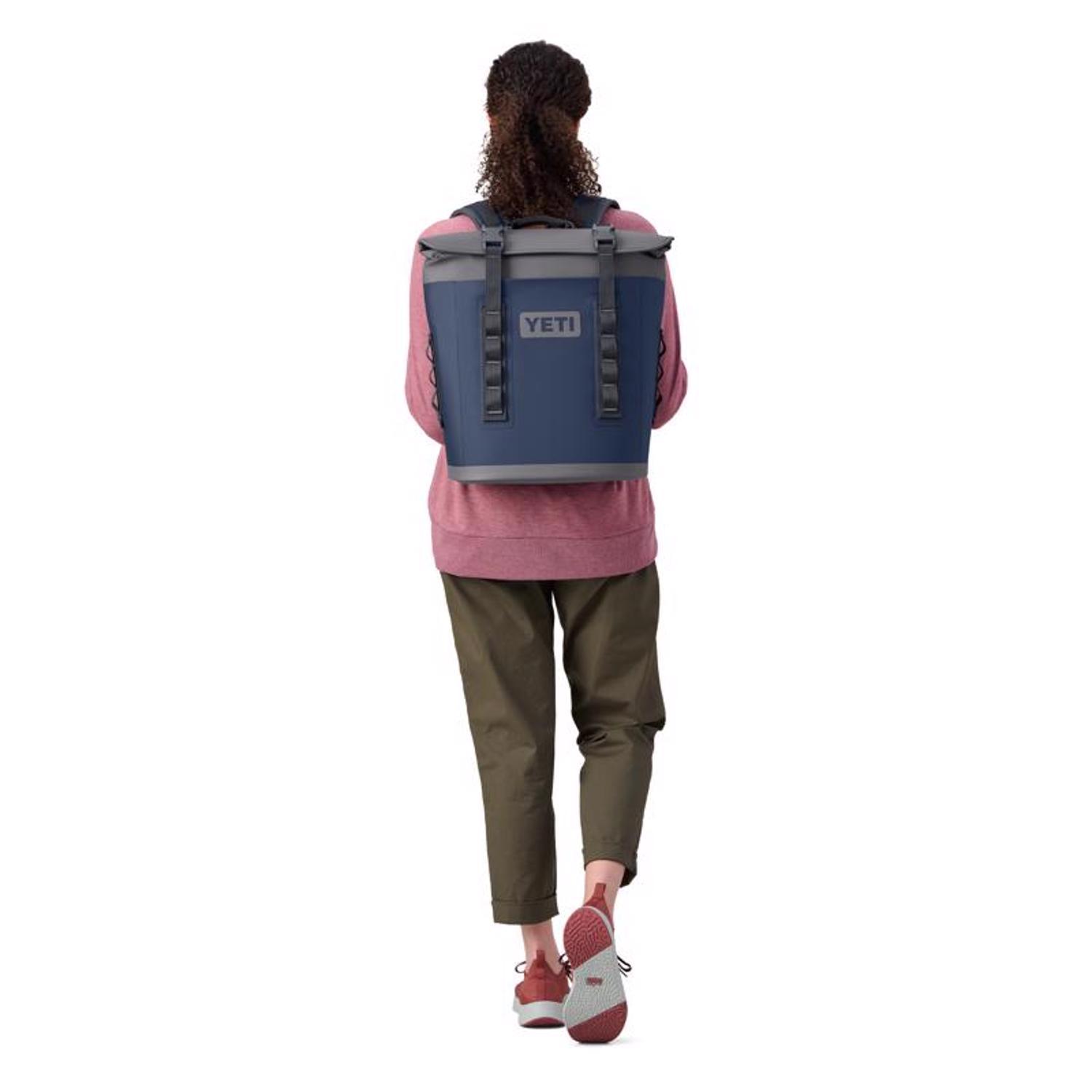 YETI Hopper M12 Navy 20 cans Backpack Cooler