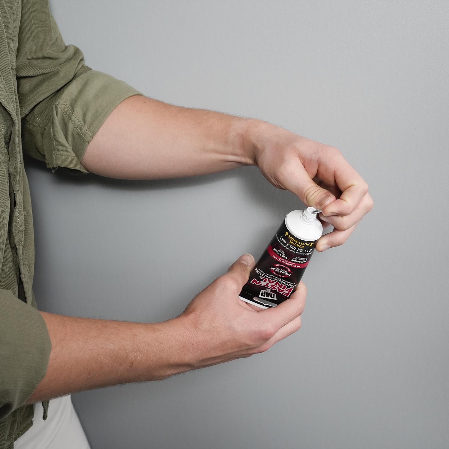 DAP Fast 'N Final Ready to Use Off-White Lightweight Spackling Compound 3 oz