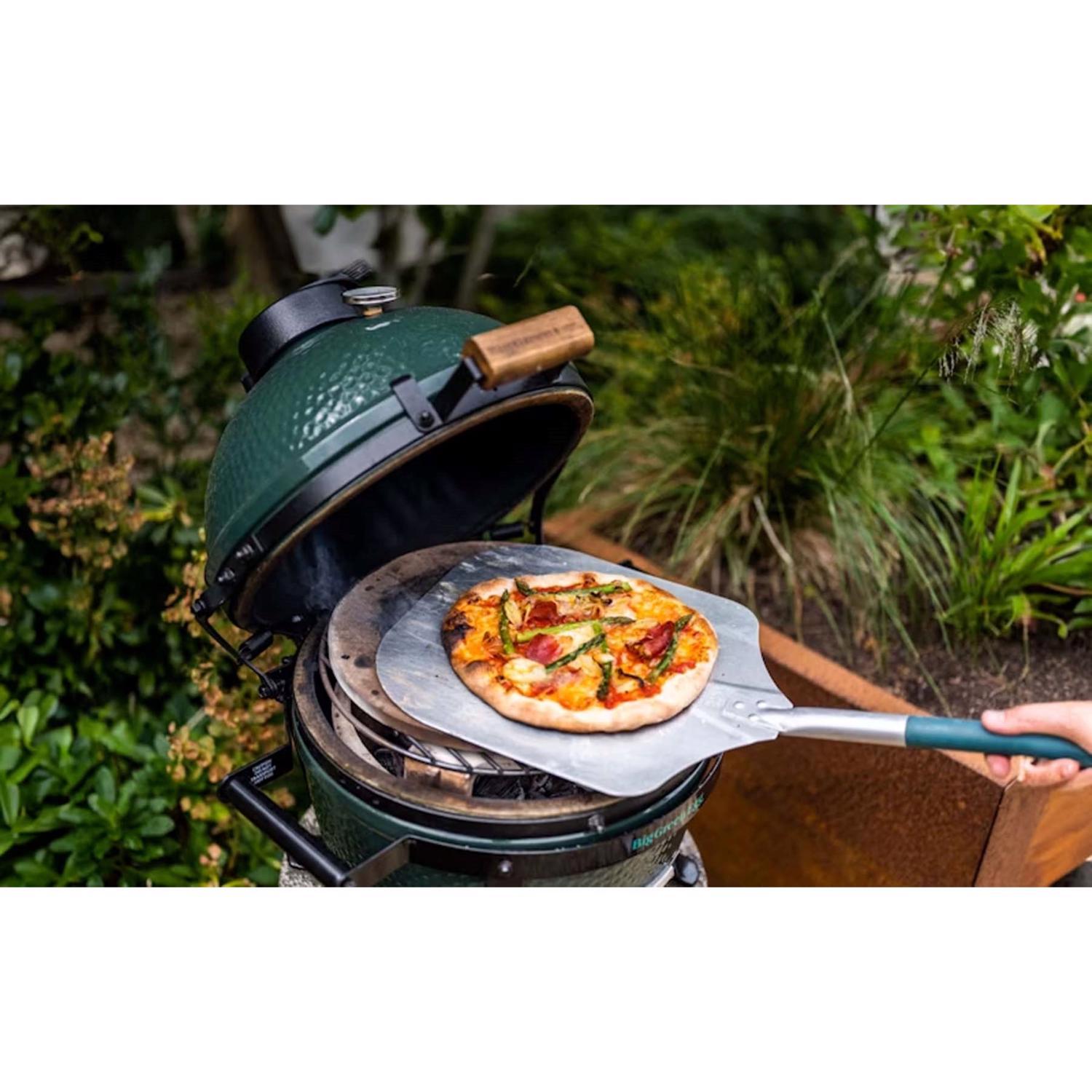 Big Green Egg Aluminum Green/Silver Pizza Peel 1 pc