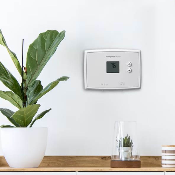 Honeywell Home Non-Programmable Digital Thermostat