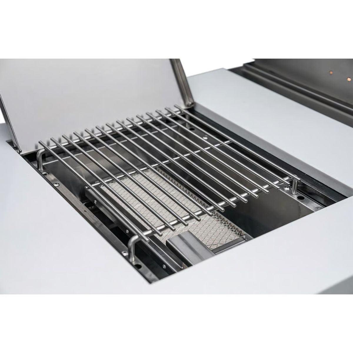 Mont Alpi Deluxe Island 6 Burner Natural Gas/Propane Grill Silver