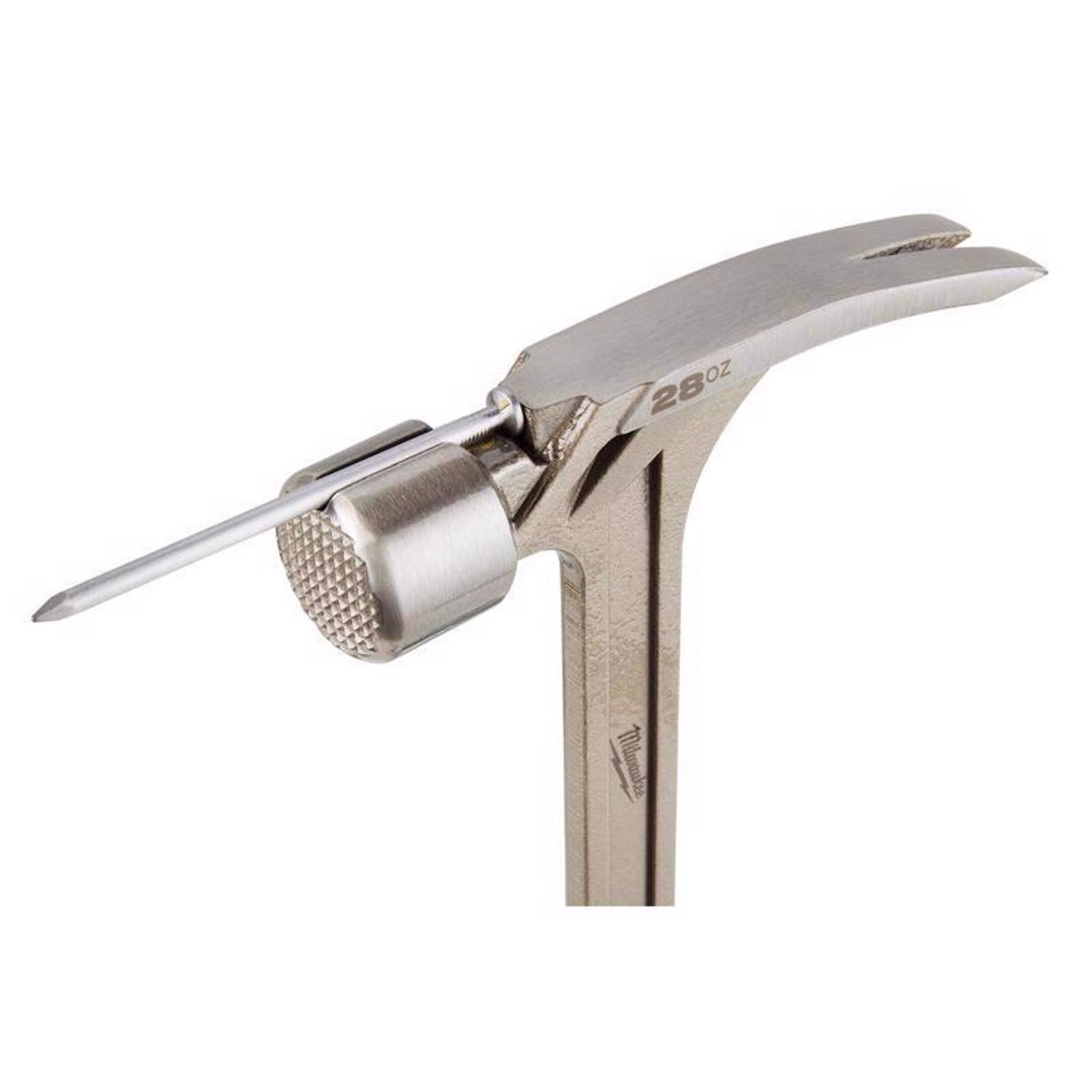 Milwaukee 28 oz Milled Face Framing Hammer 16 in. Fiberglass Handle